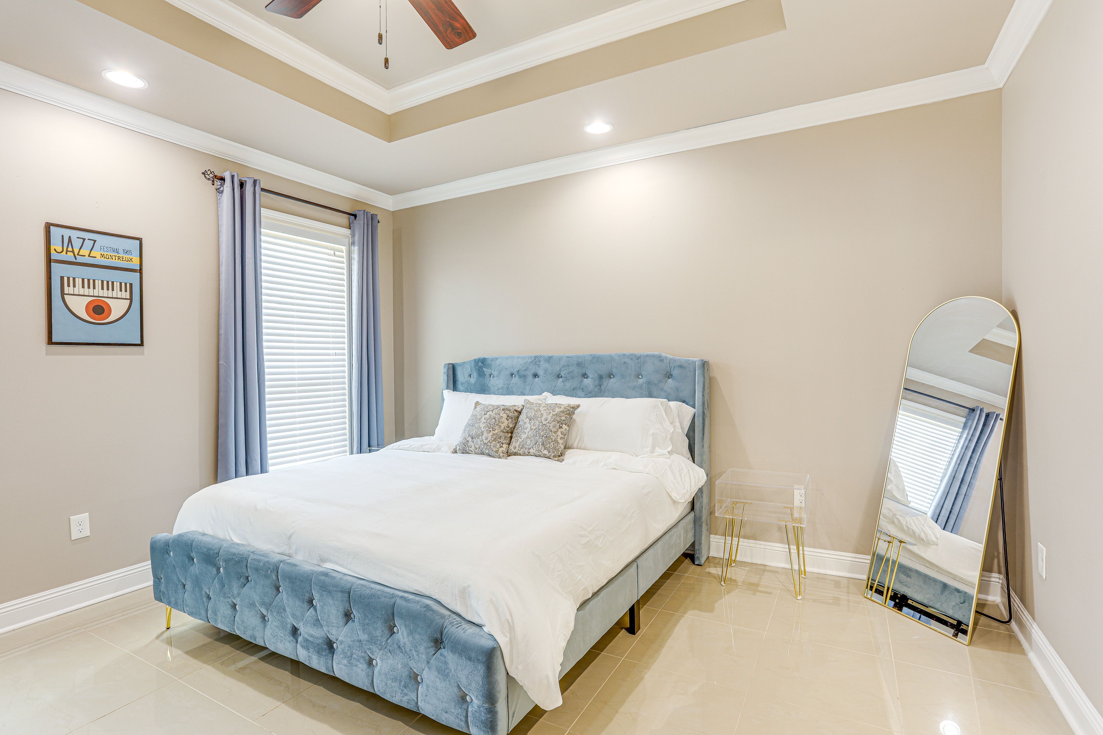 Bedroom 1 | King Bed | En-Suite Bathroom