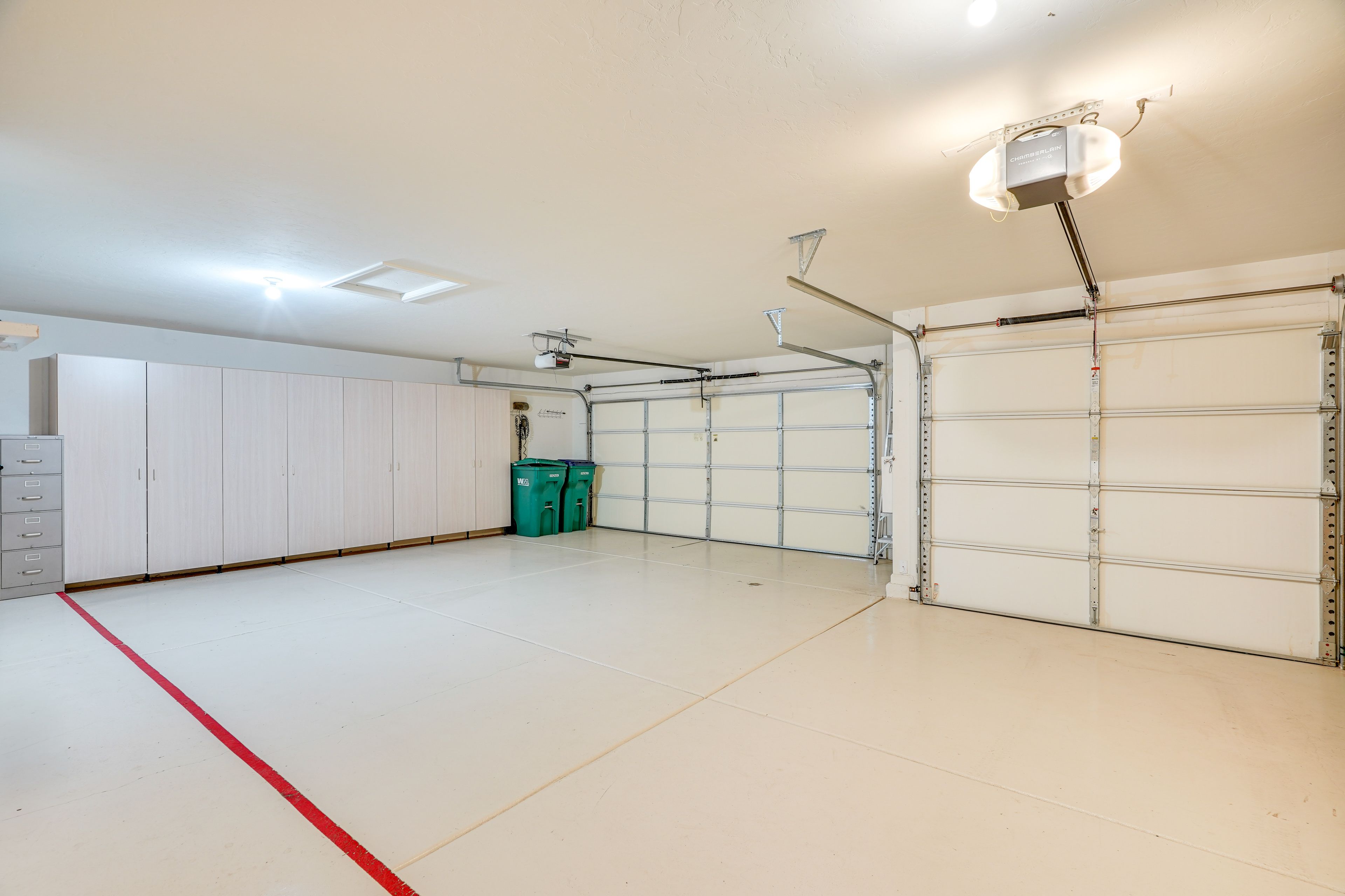 Garage | Parking (2 Vehicles)