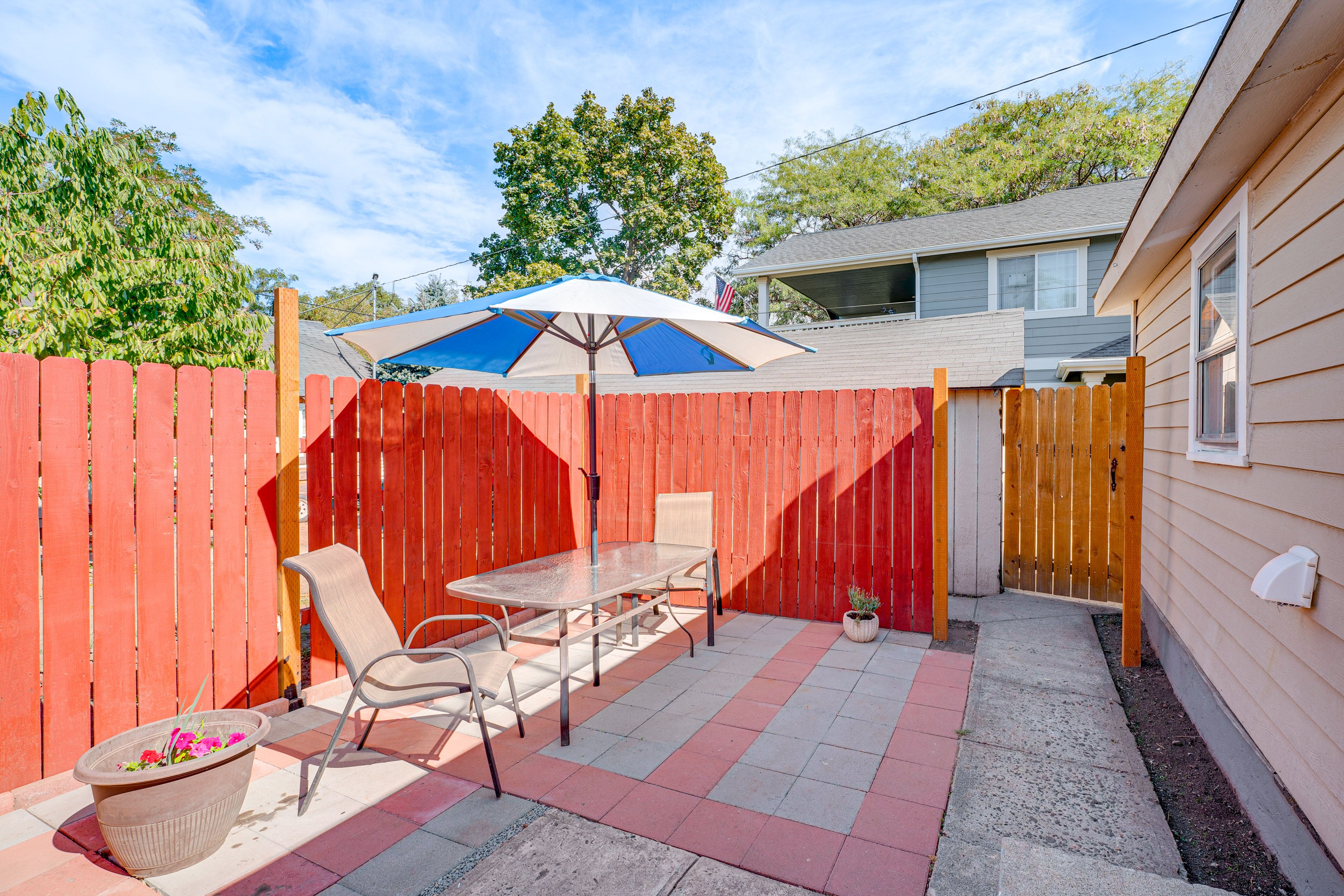 Patio | Outdoor Dining Area
