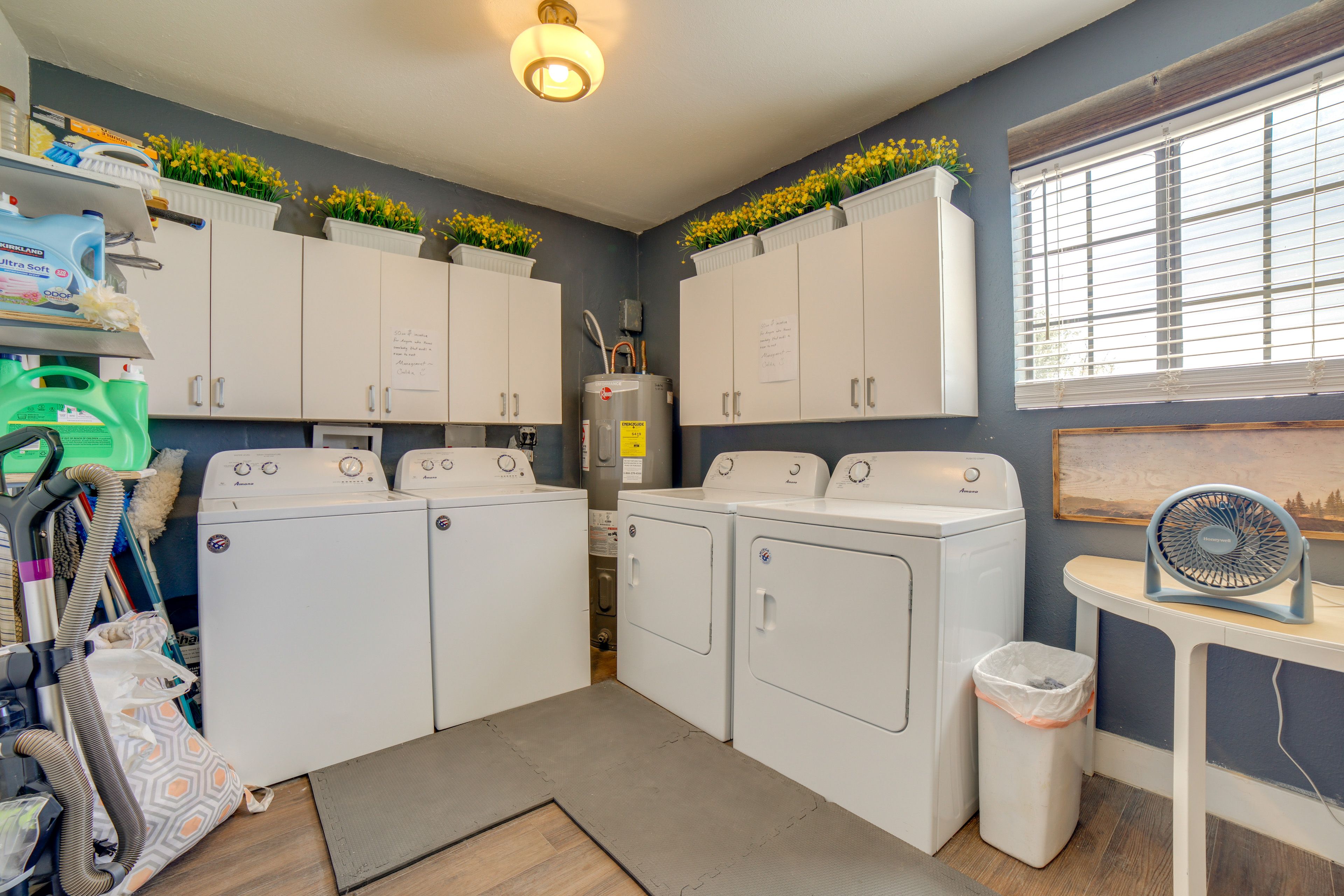 Community Amenities | Laundry Facility