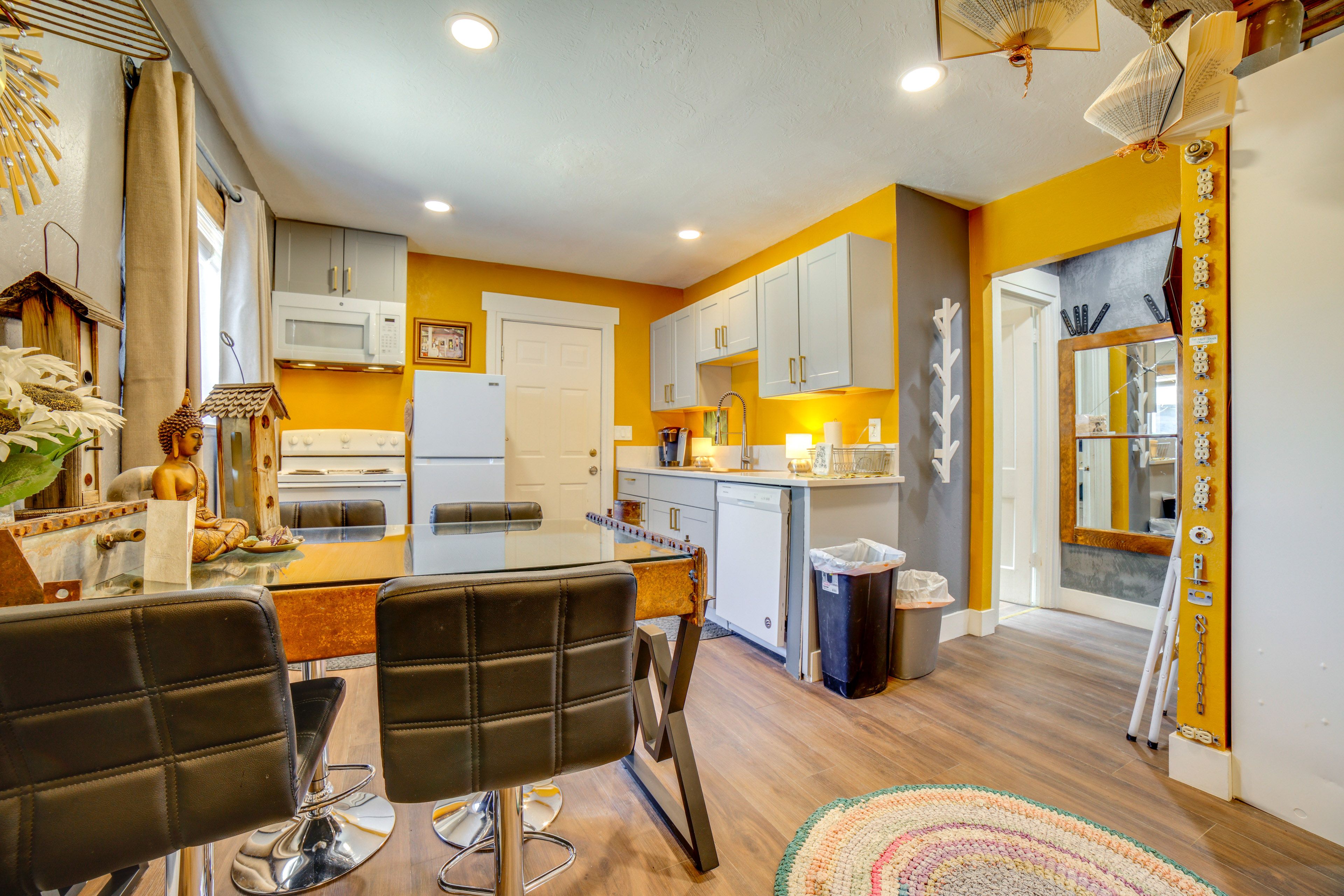 Kitchen | Dining Area | Cooking Basics | Keurig Coffee Maker