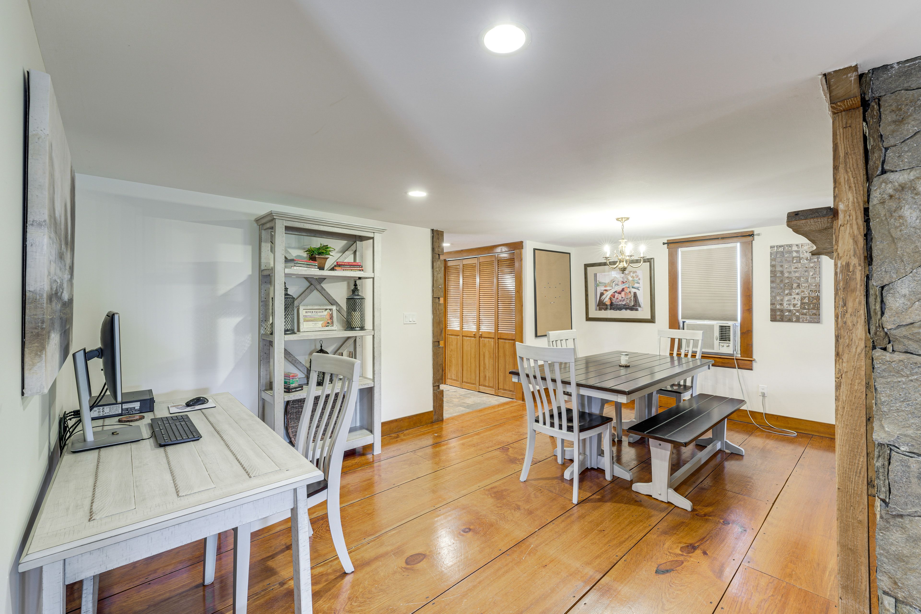 Dining Room | Dedicated Workspace