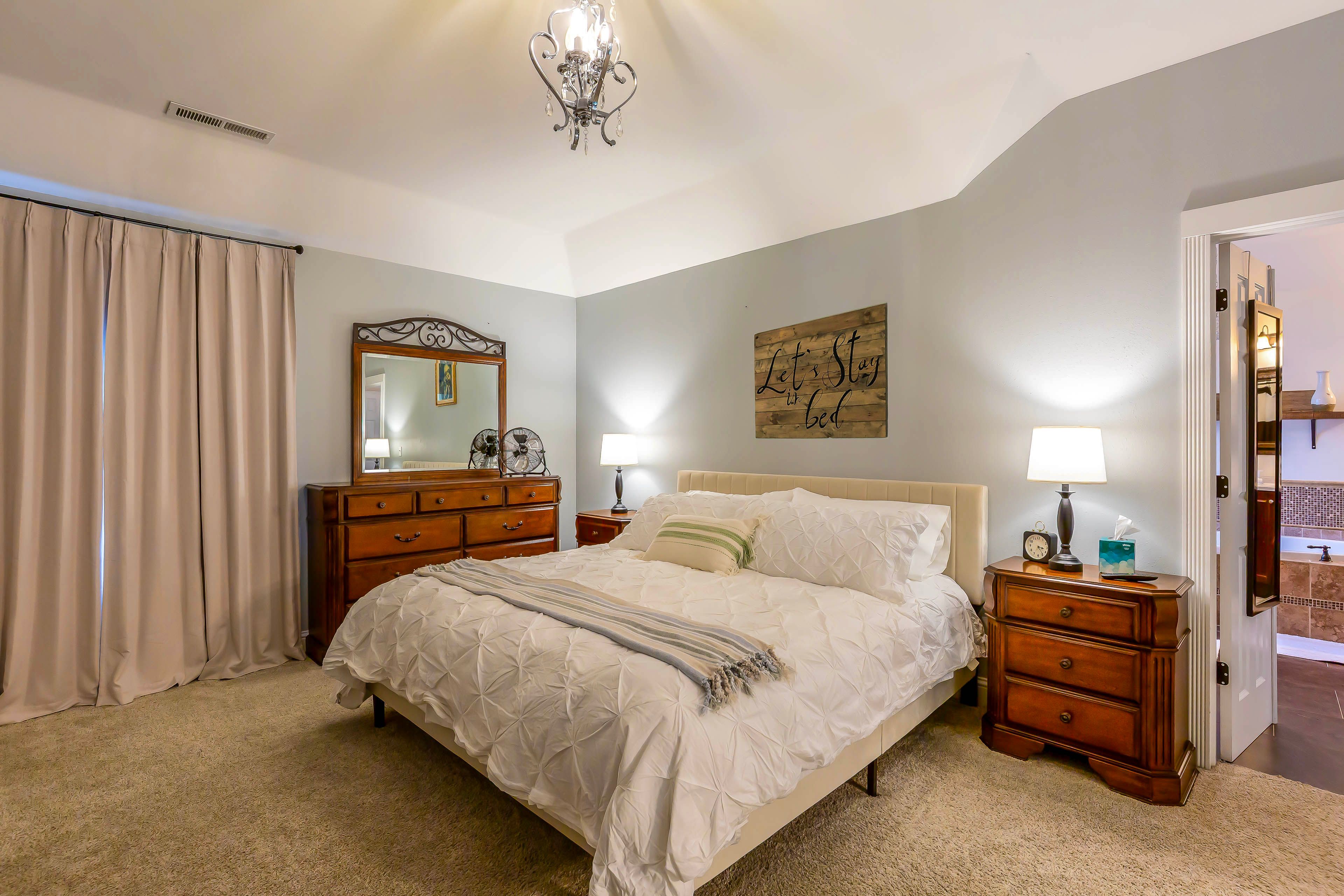 Bedroom 1 | 2nd Floor | 1 King Bed | Smart TV | Electric Fireplace