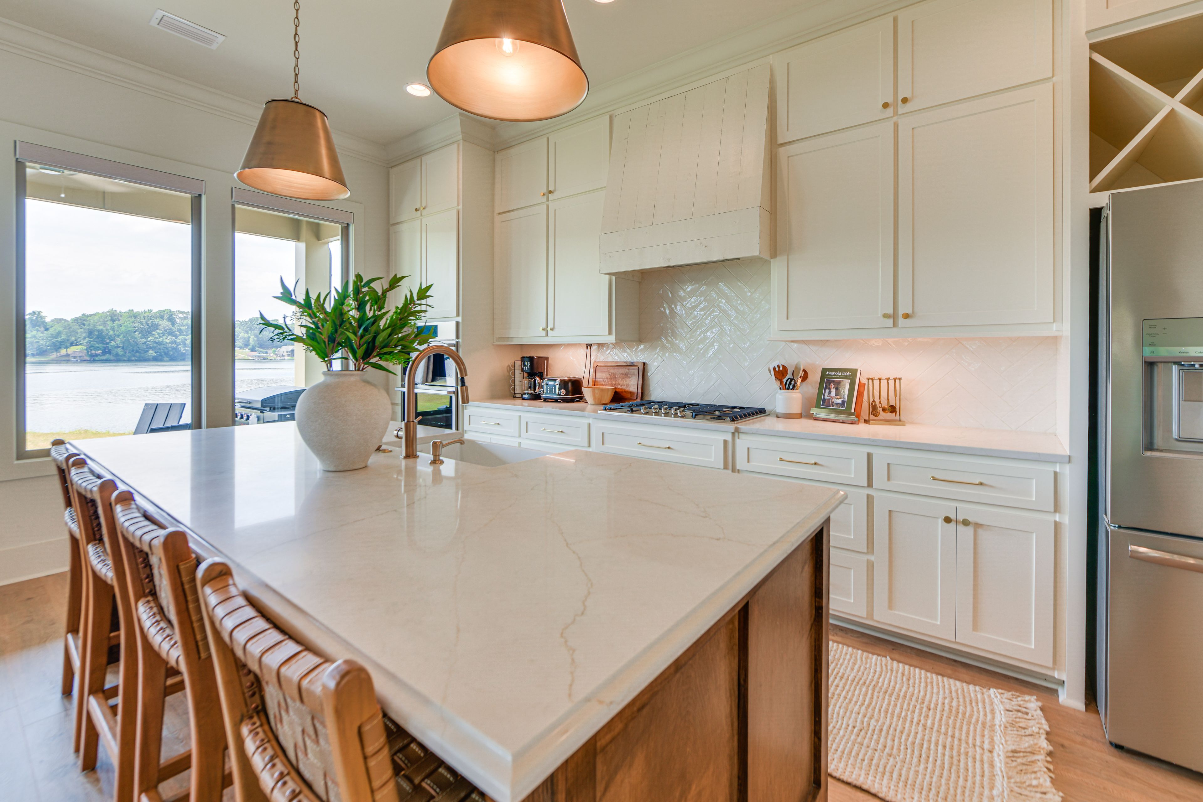 Kitchen | Dishwasher | Double Oven | 1st Floor