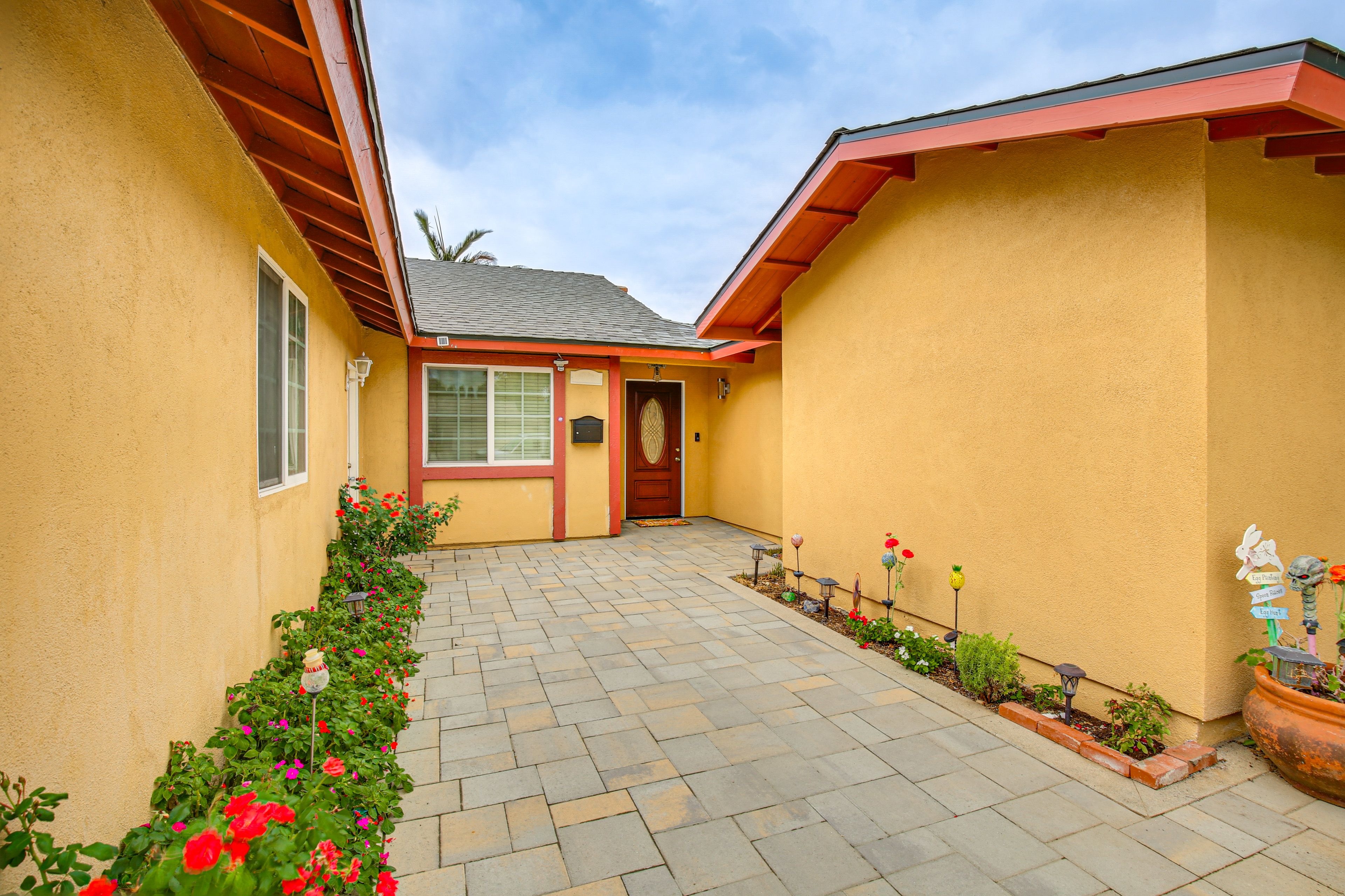Property Exterior | Driveway (1 Vehicle) | EV Charger Available