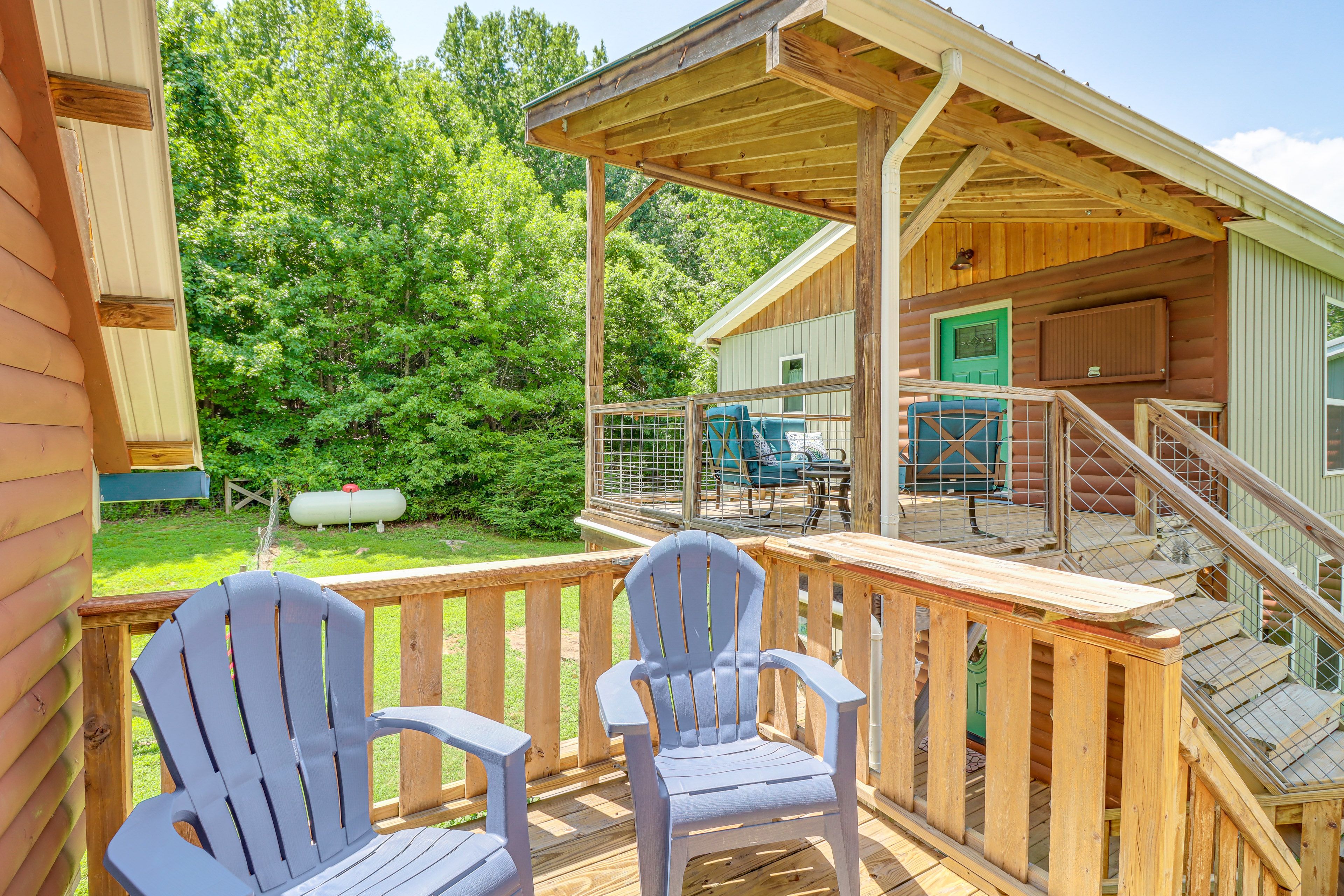 Detached Cottage Deck