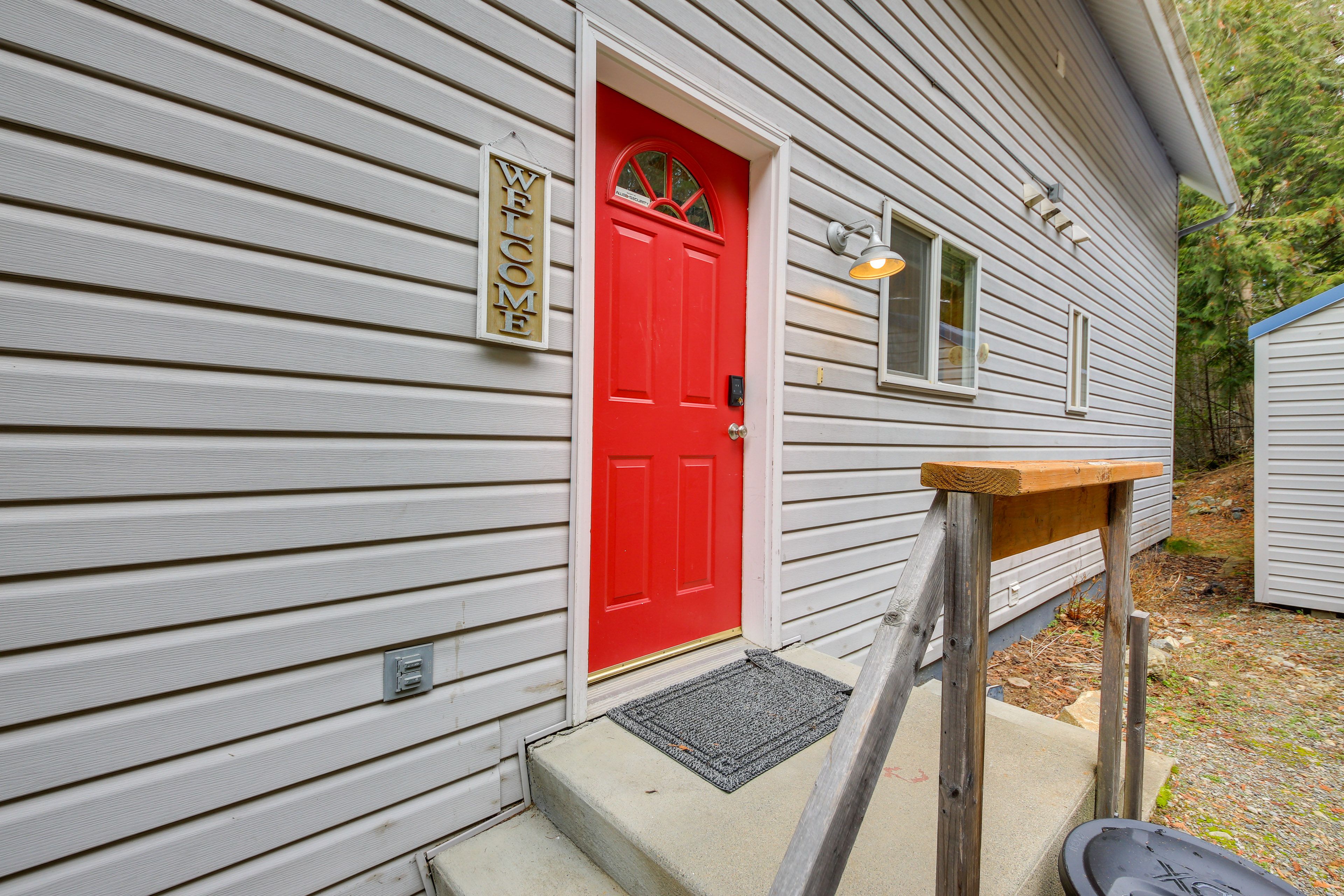 Main Entryway | Keyless Entry