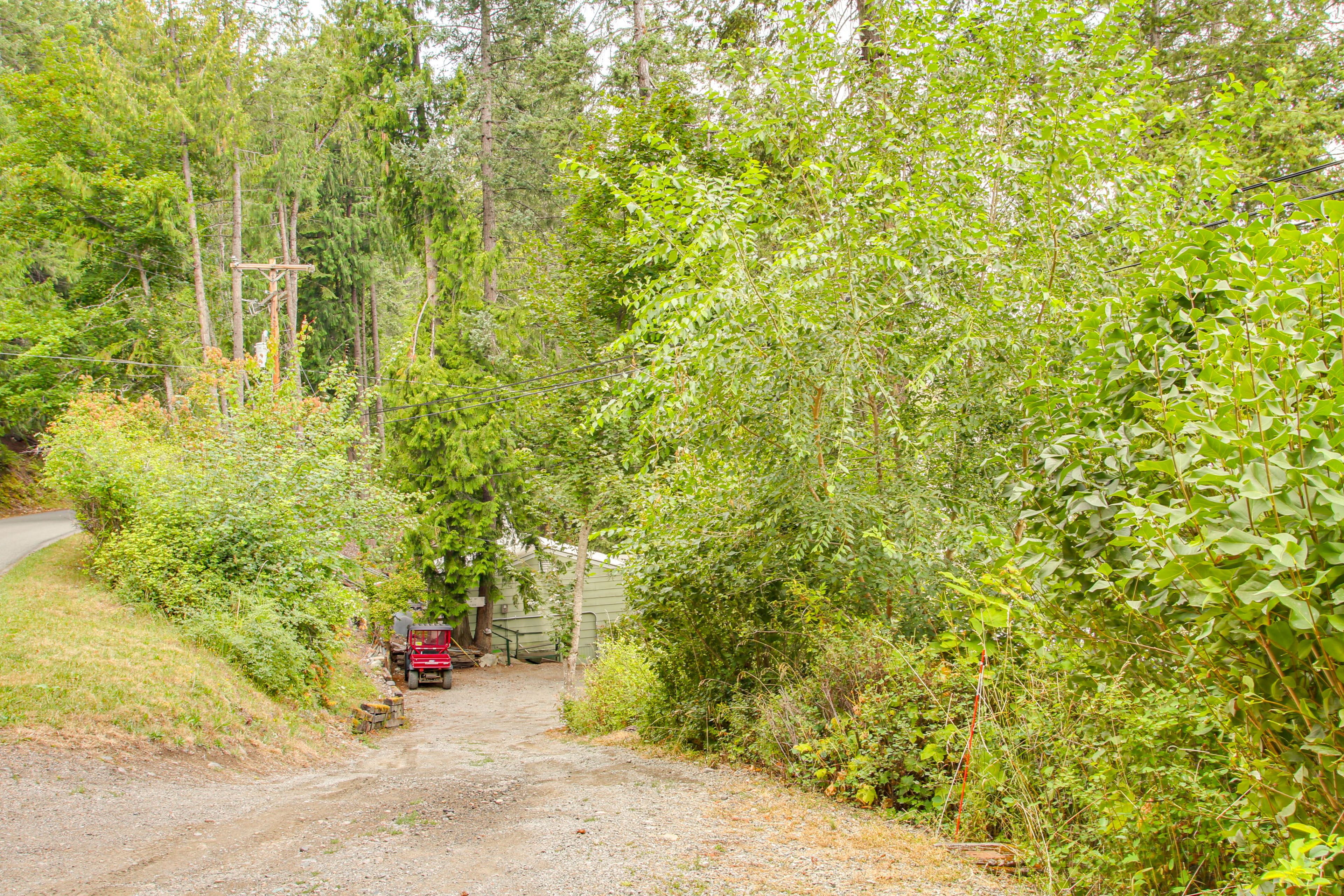 Steep Driveway Entryway