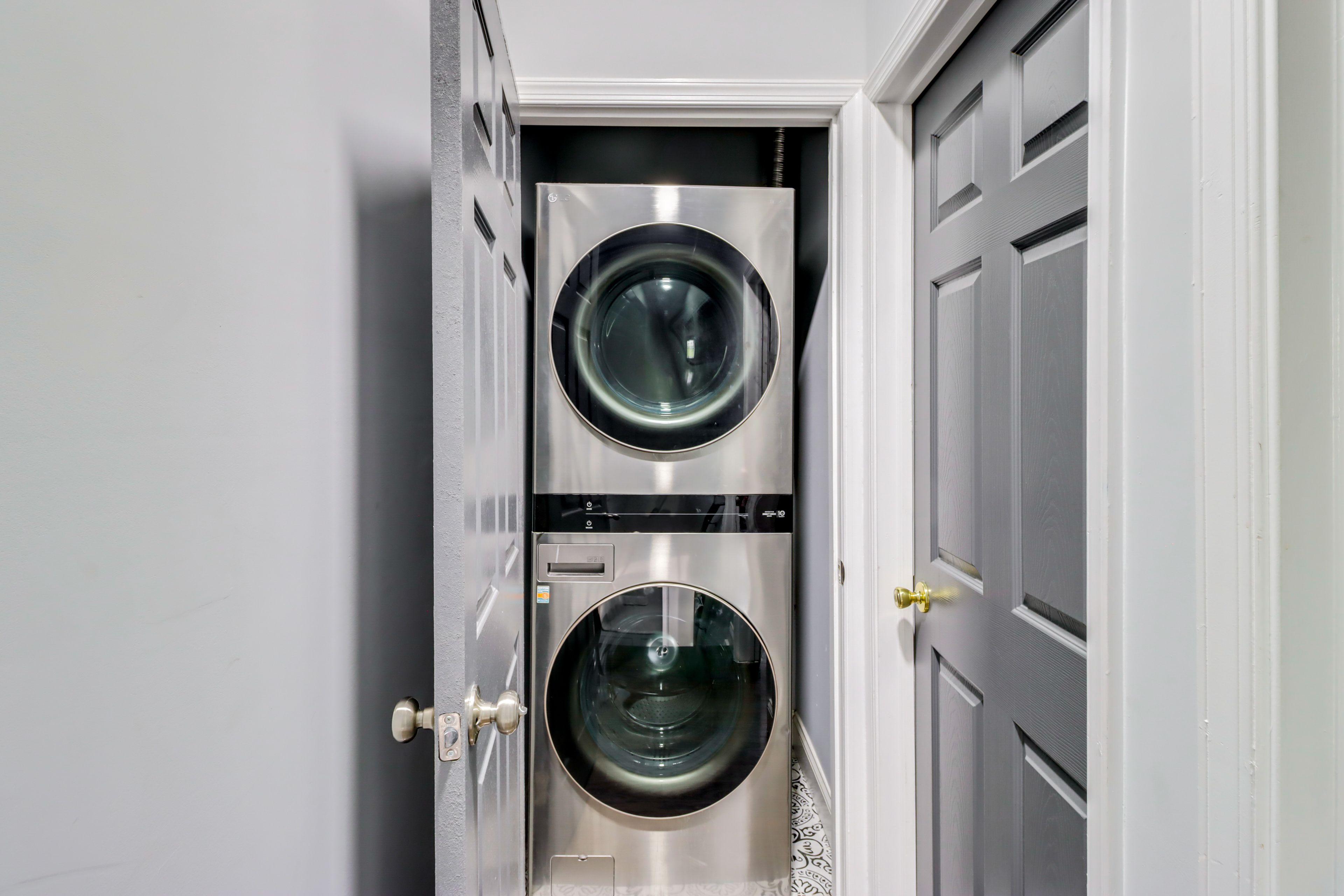 Washer & Dryer | Main Level