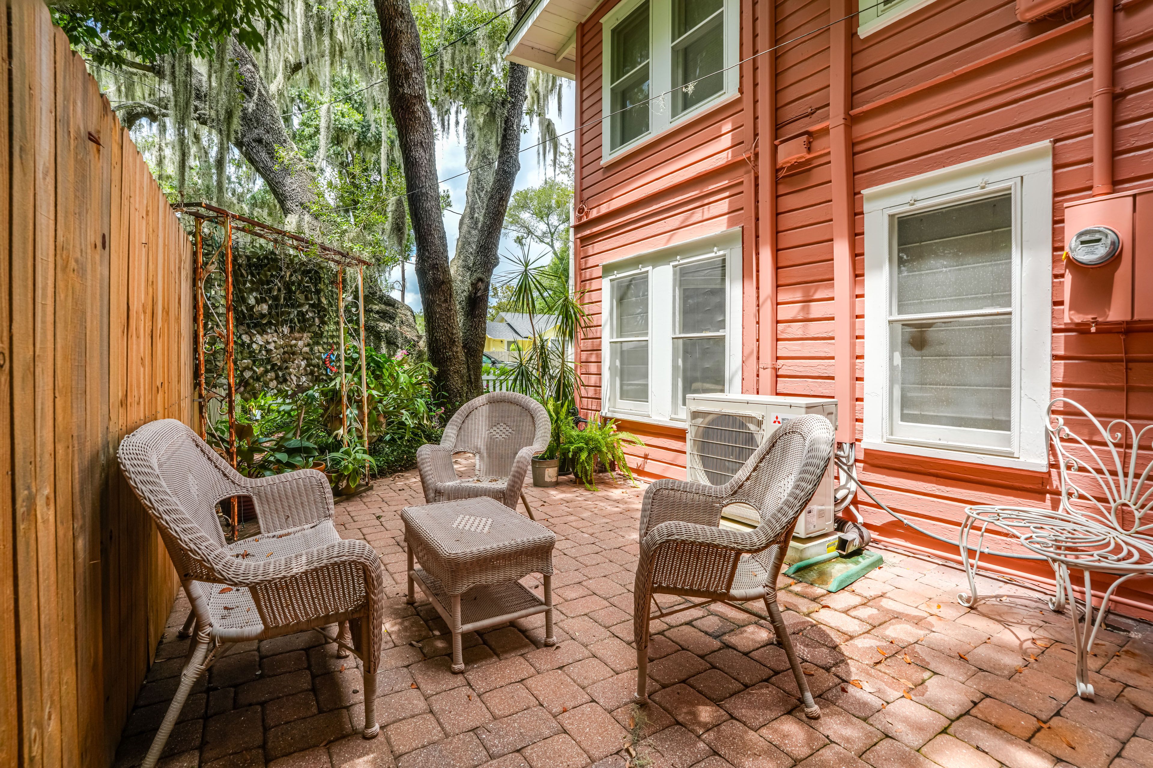 Private Patio | Outdoor Seating
