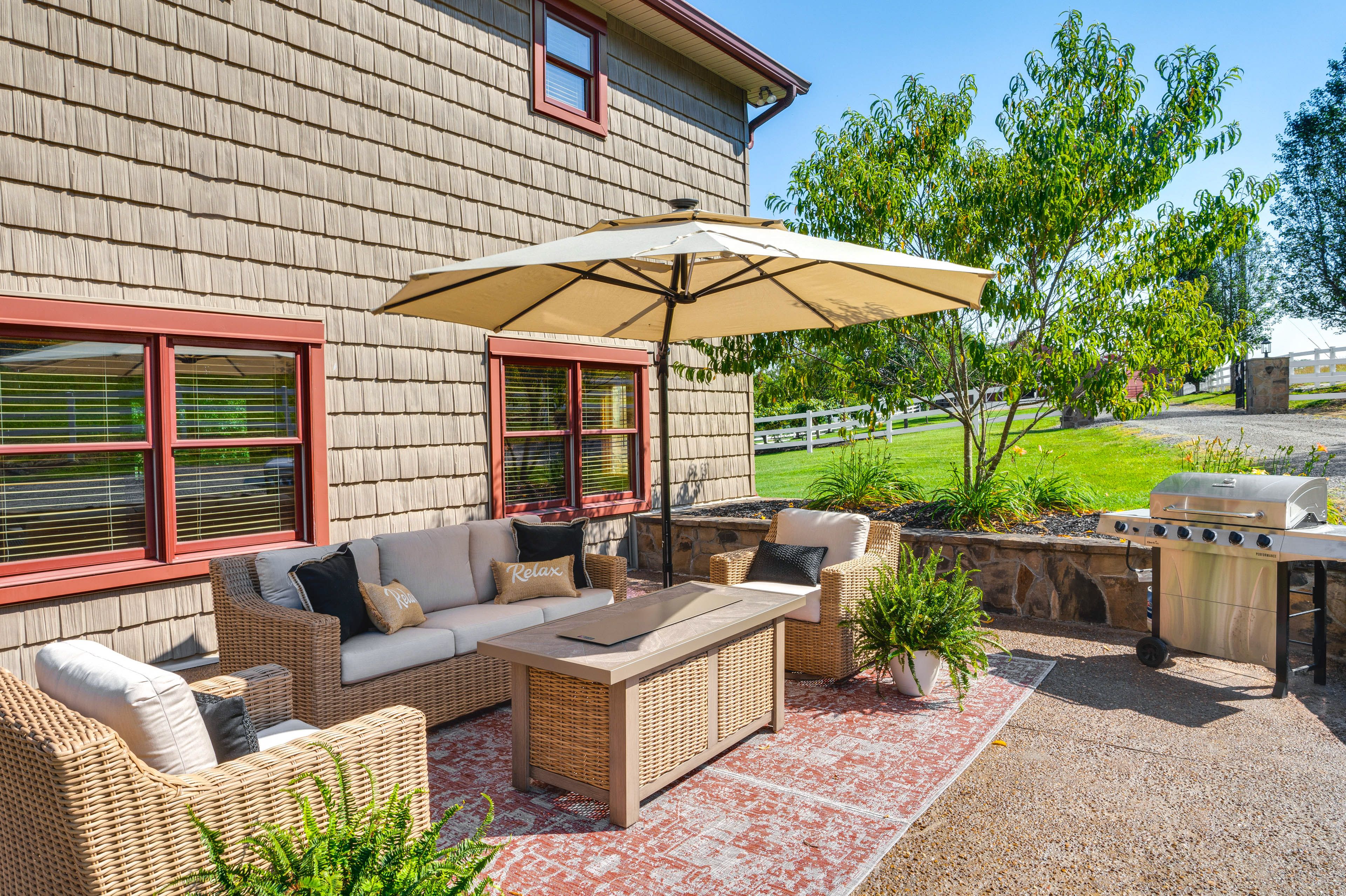 Furnished Patio | Fire Table | Gas Grill