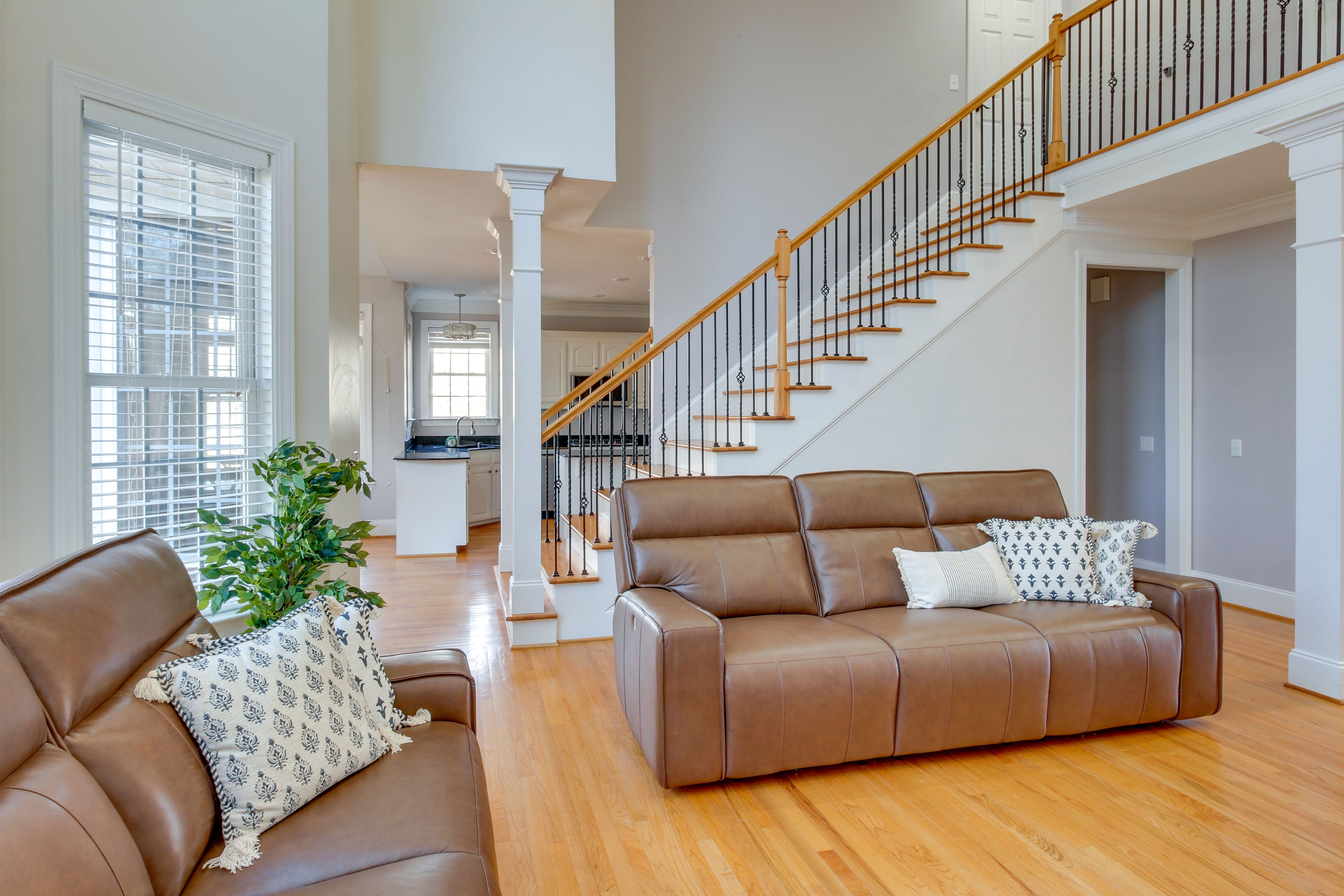 Living Room | Free WiFi | Central A/C & Heat | Smart TV | 1st Floor