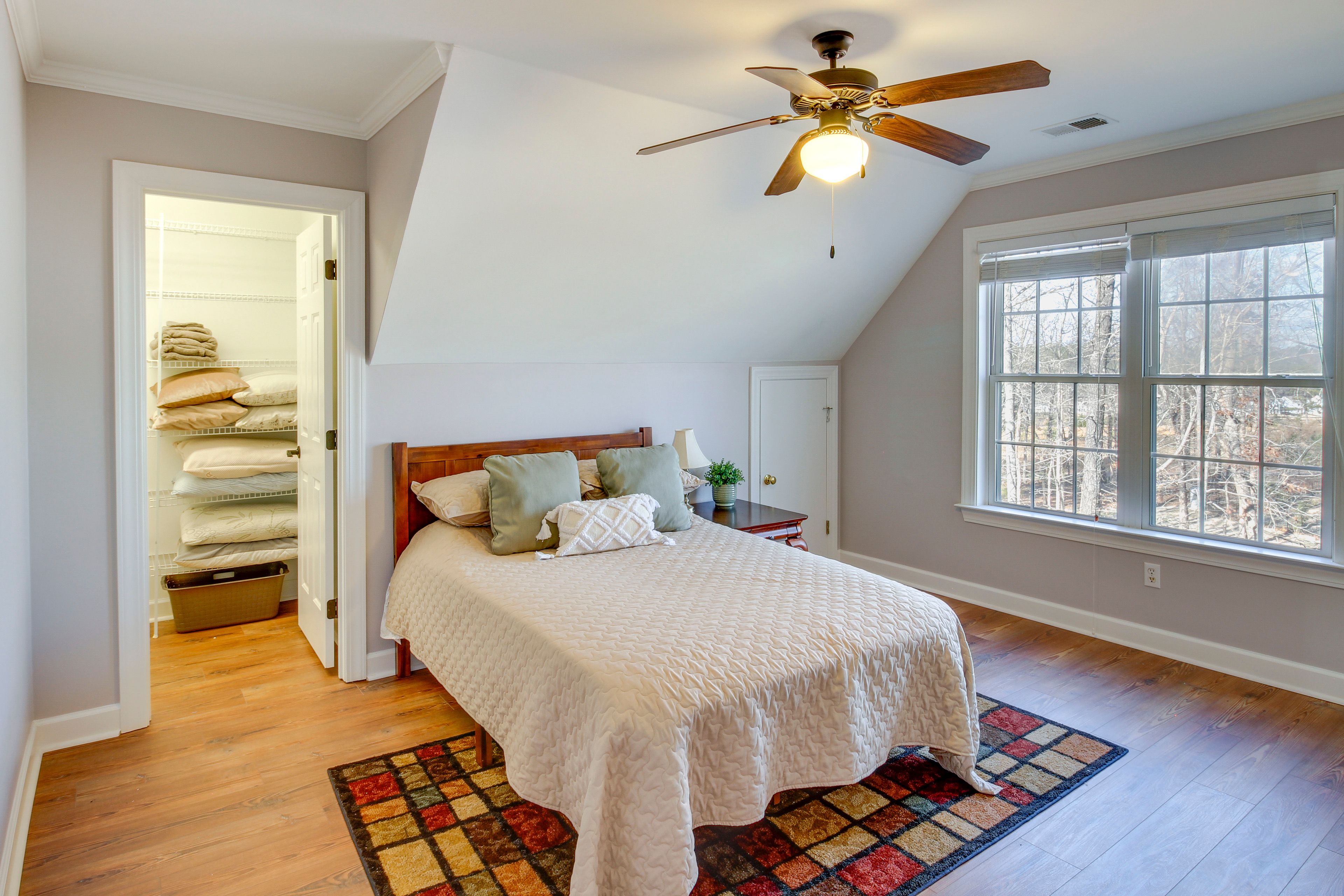 Bedroom 2 | Full Bed | 2nd Floor