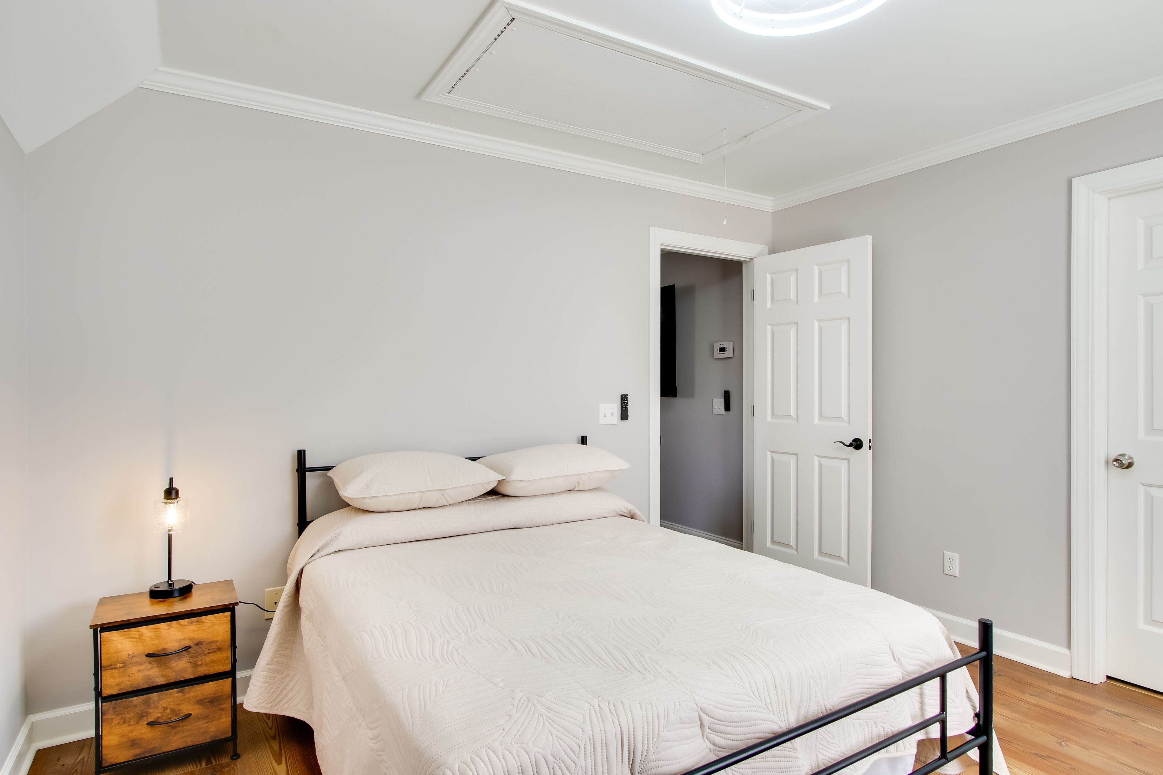Bedroom 3 | Full Bed | 2nd Floor