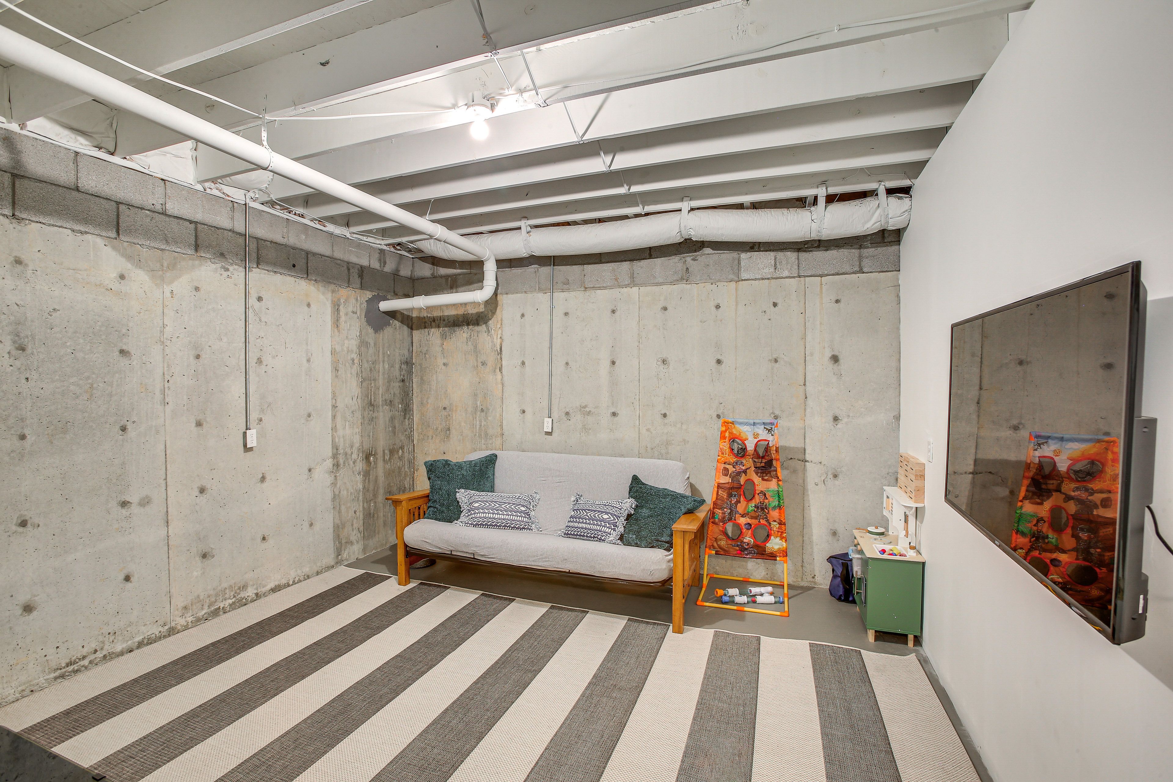 Game Room | Basement | Full Futon | Arcade Consoles | Smart TV