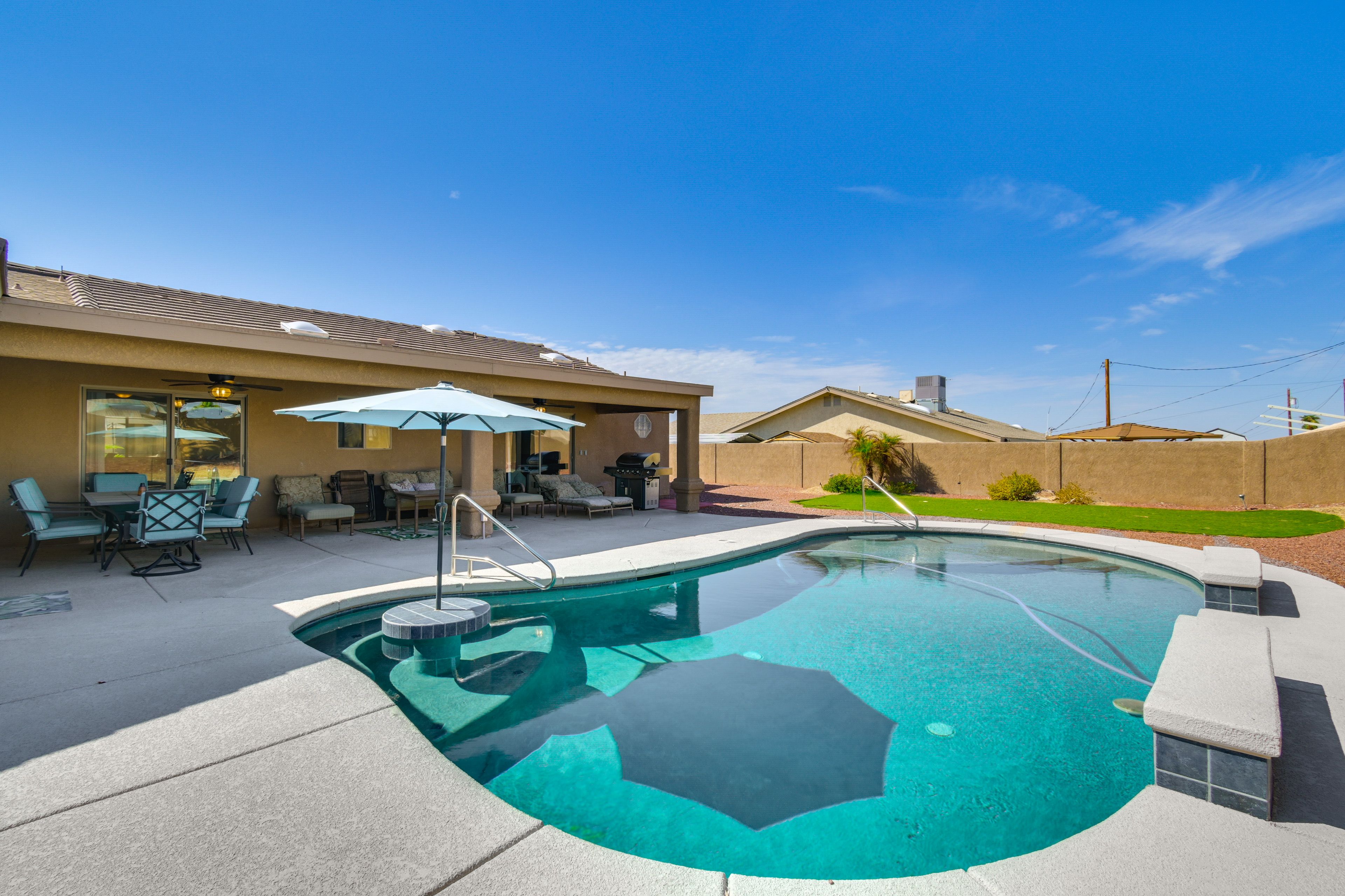 Lake Havasu City Vacation Rental | 4BR | 3BA | 1,911 Sq Ft | 1 Step Required