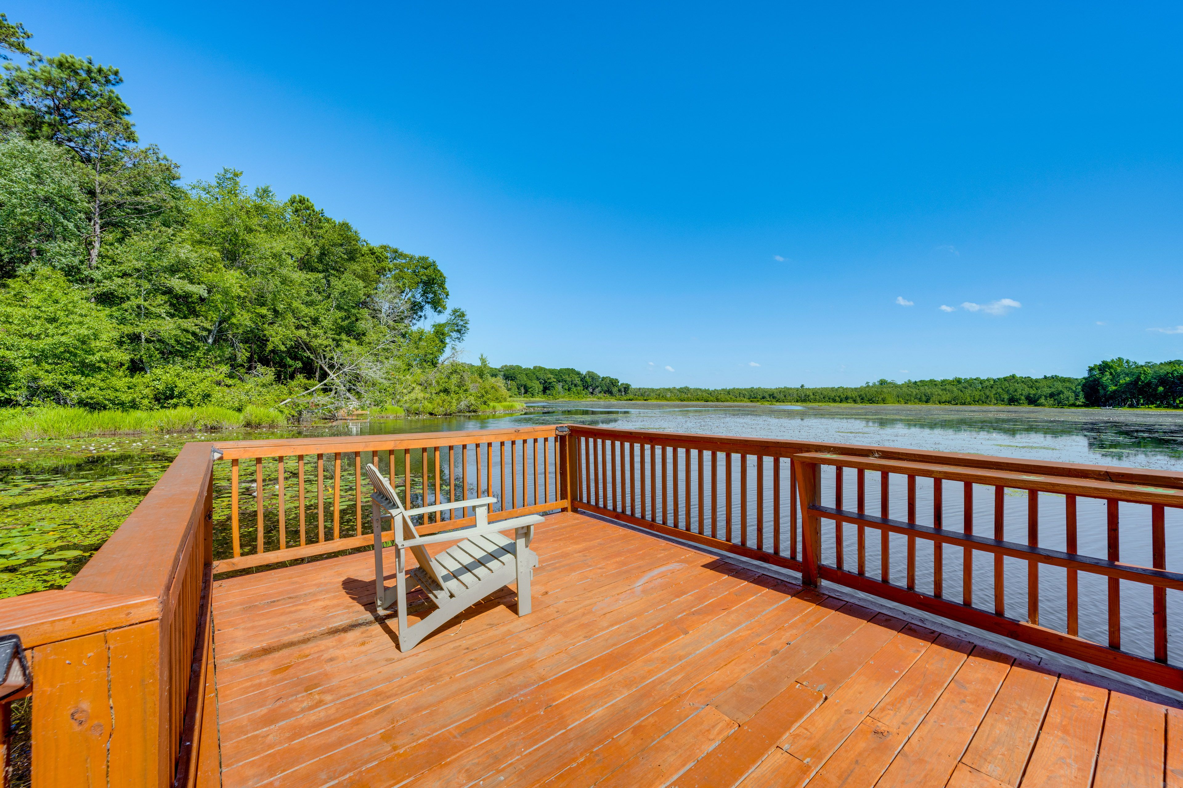 Perry Vacation Rental | 3BR | 2BA | 1,500 Sq Ft | Stairs Required