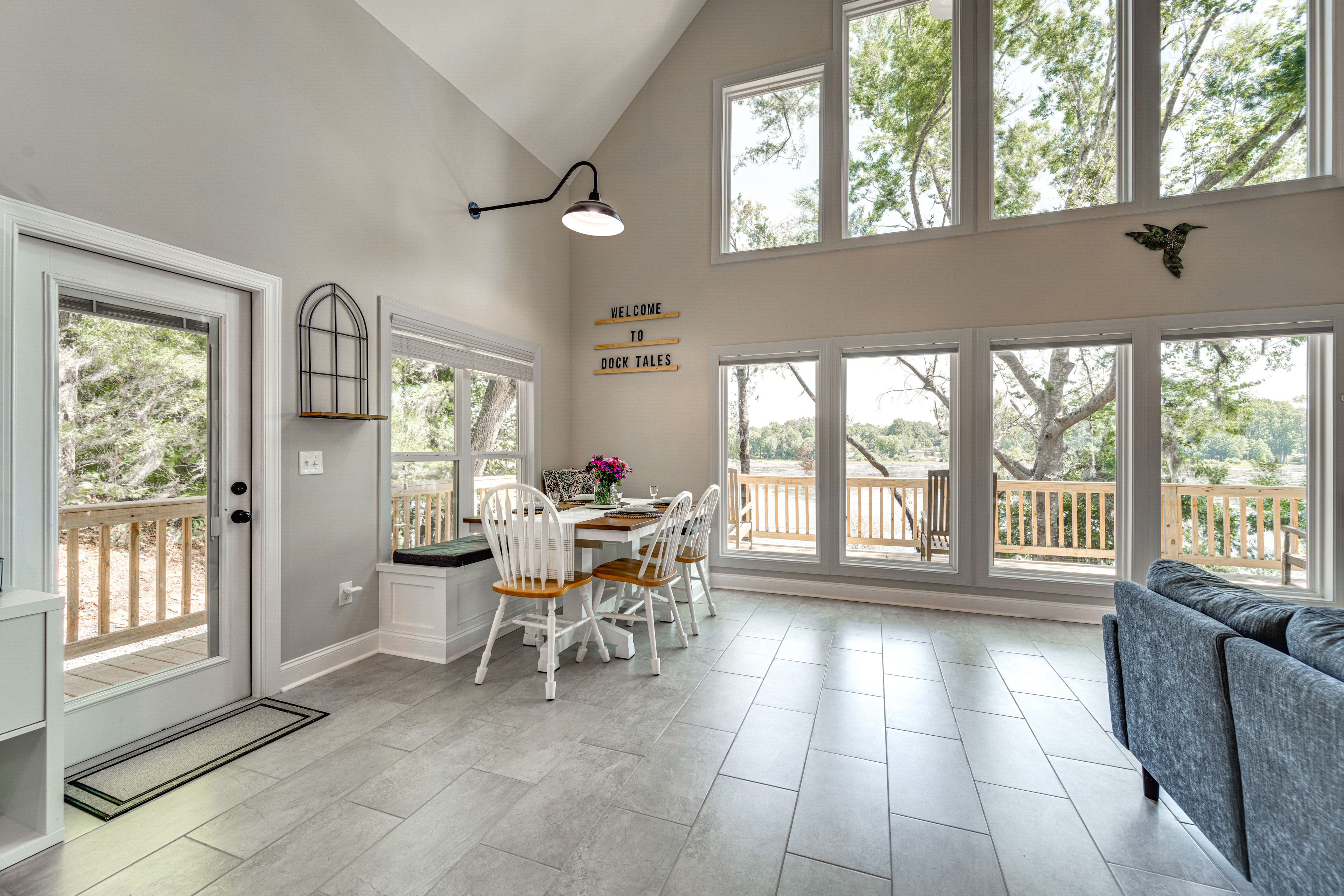 Dining Area | 1st Floor | Dishware/Flatware | Trash Bags/Paper Towels