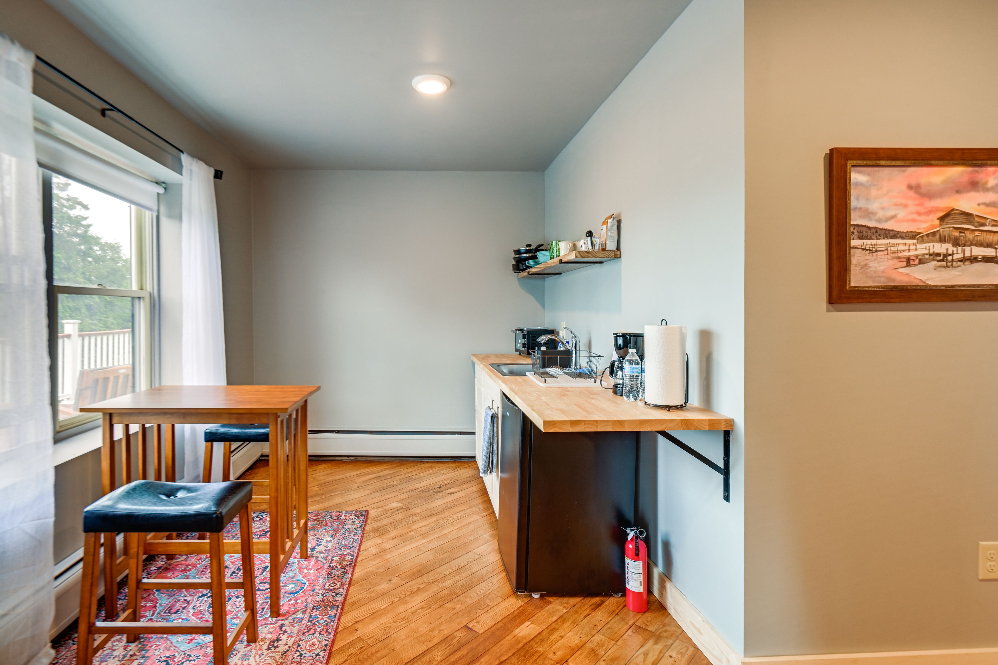 Kitchenette & Dining Area | Cooking Basics