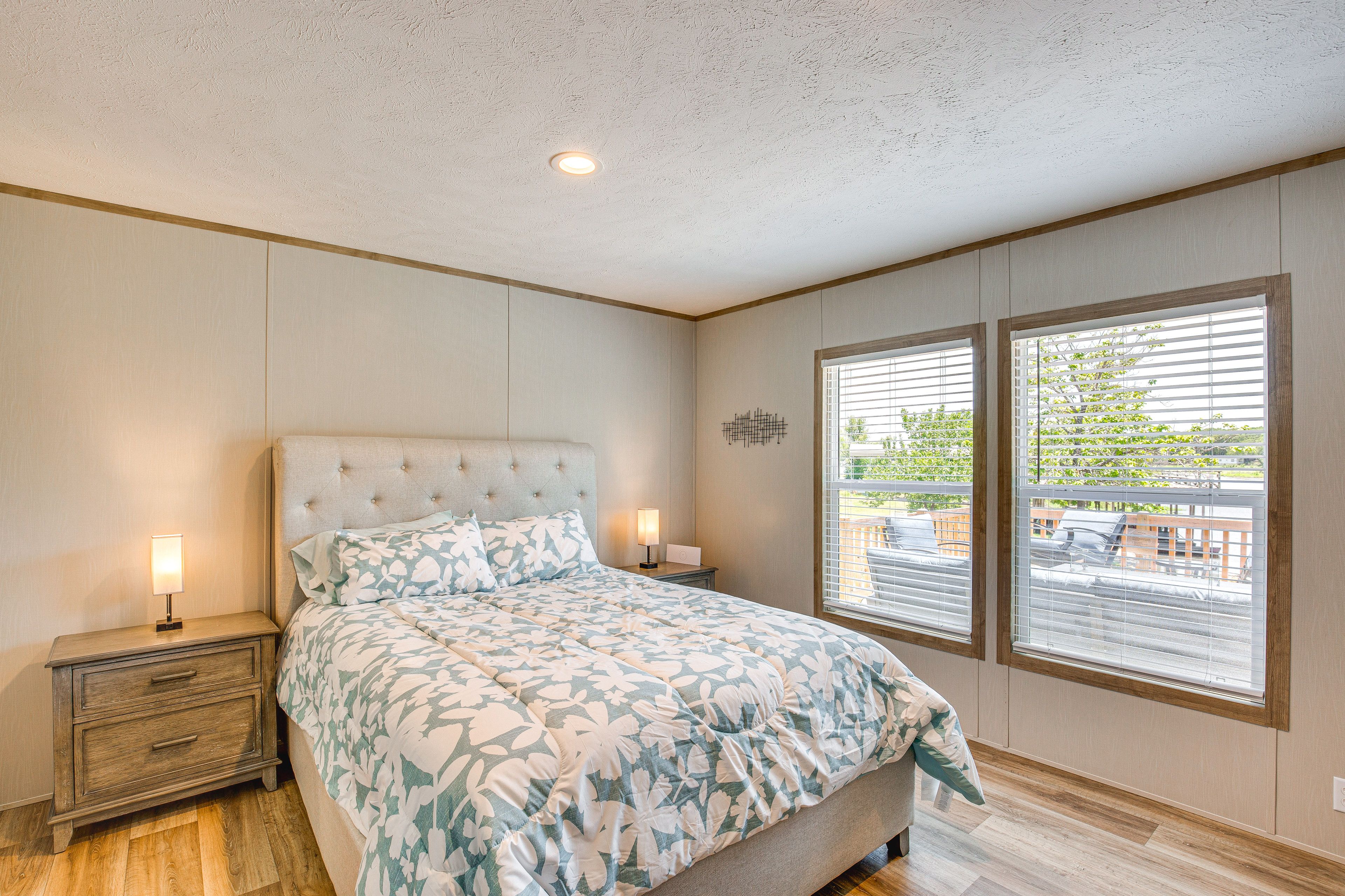 Bedroom 1 | Queen Bed | Smart TV w/ Cable