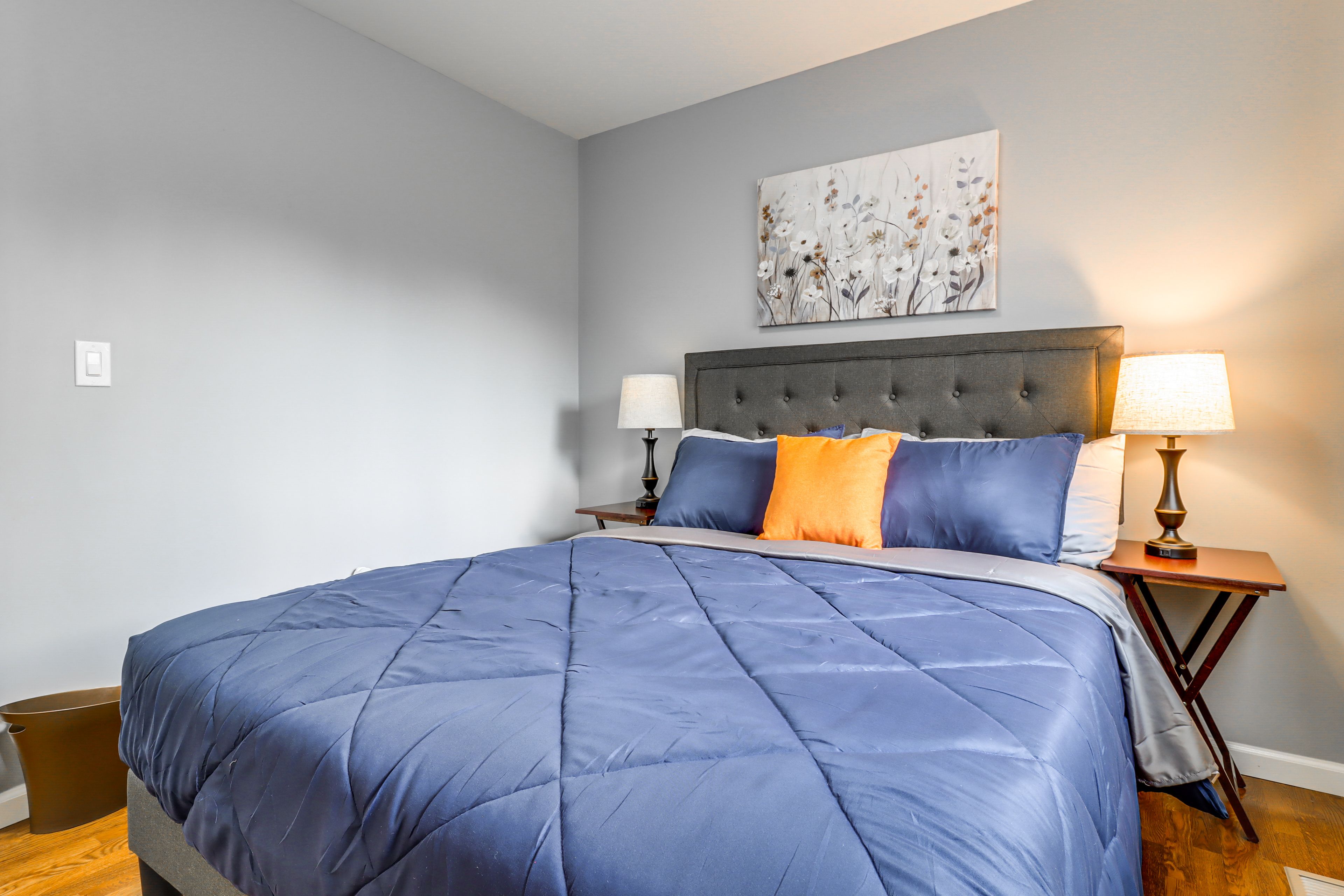 Bedroom 1 | Queen Bed | Main Level