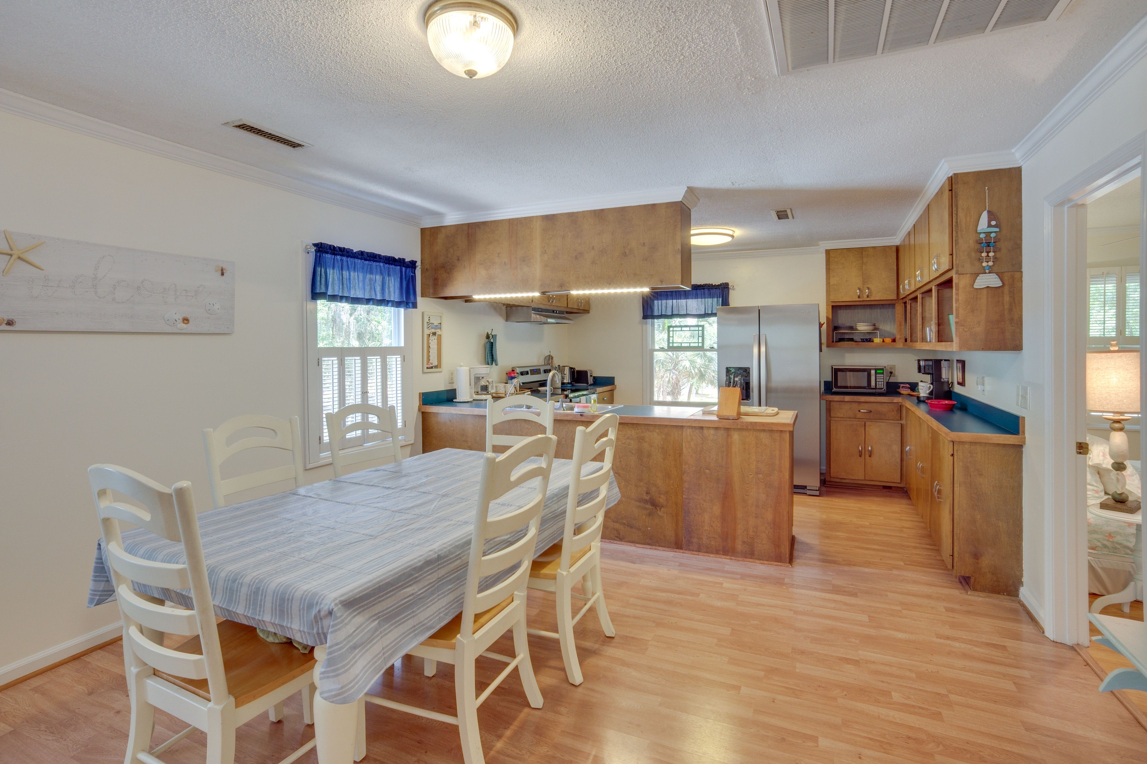 Dining Area | Dishware & Flatware Provided | Main Level