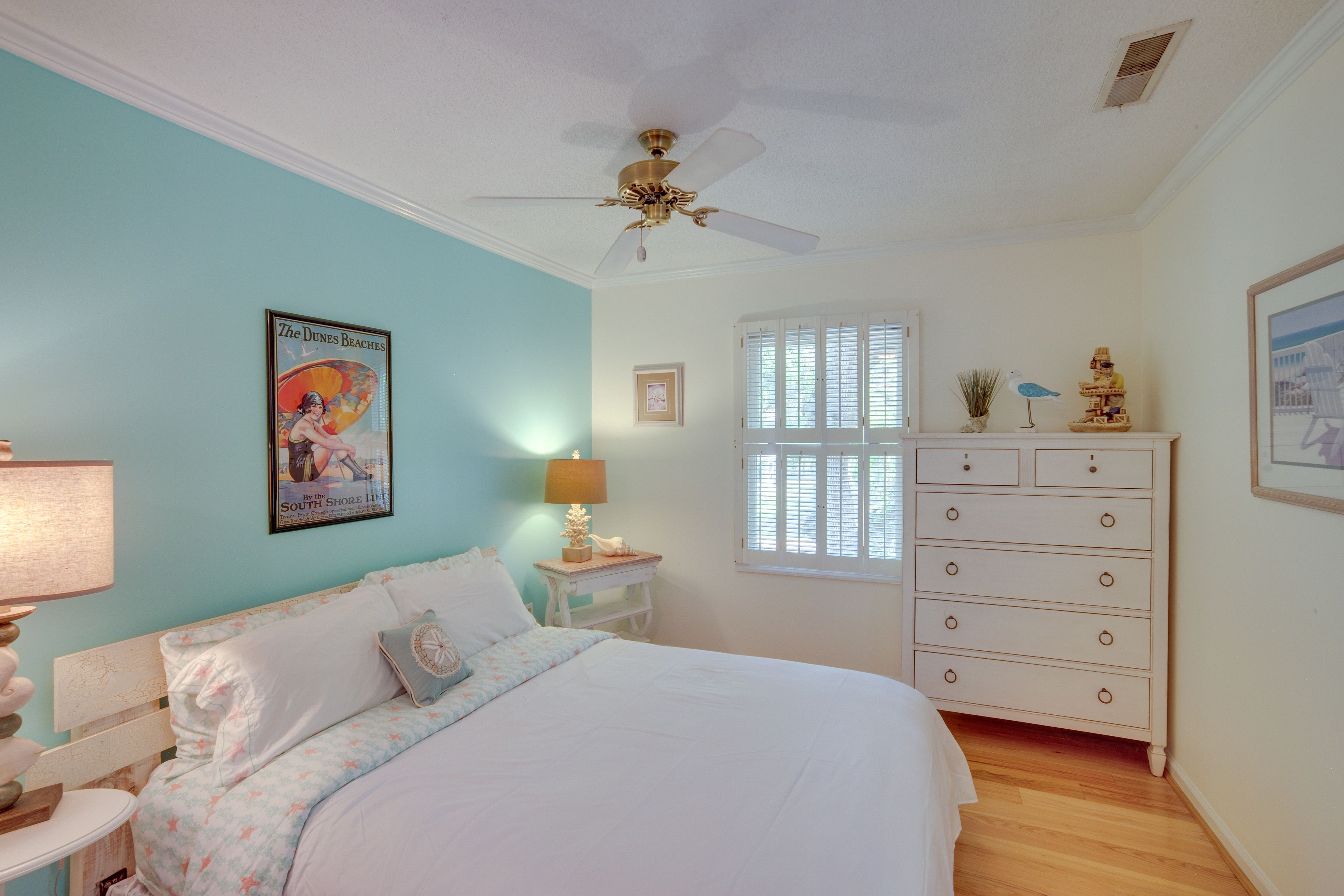 Bedroom Suite 1 | Queen Bed | Linens Provided | Main Level