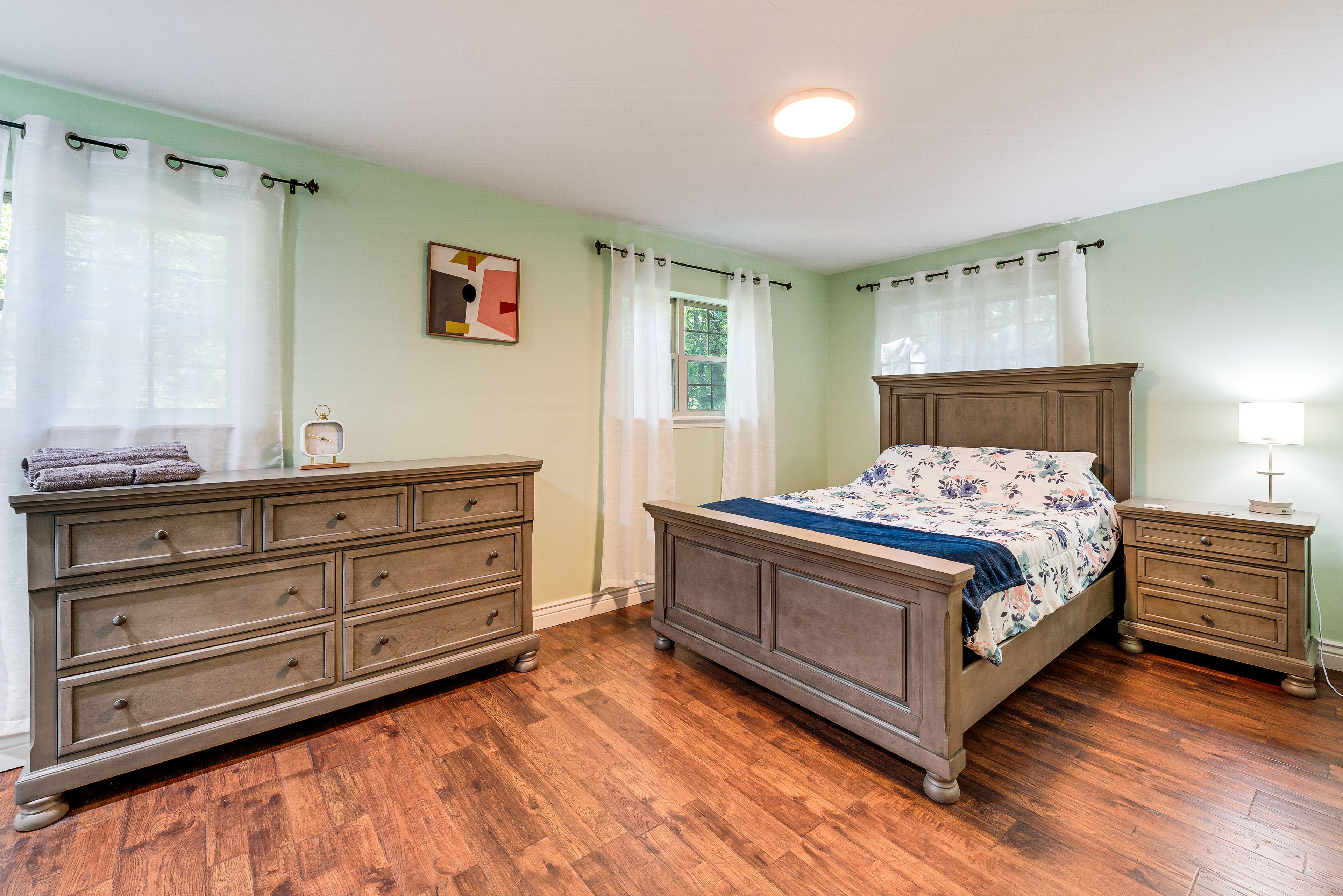 Bedroom 2 | 1st Floor | King Bed