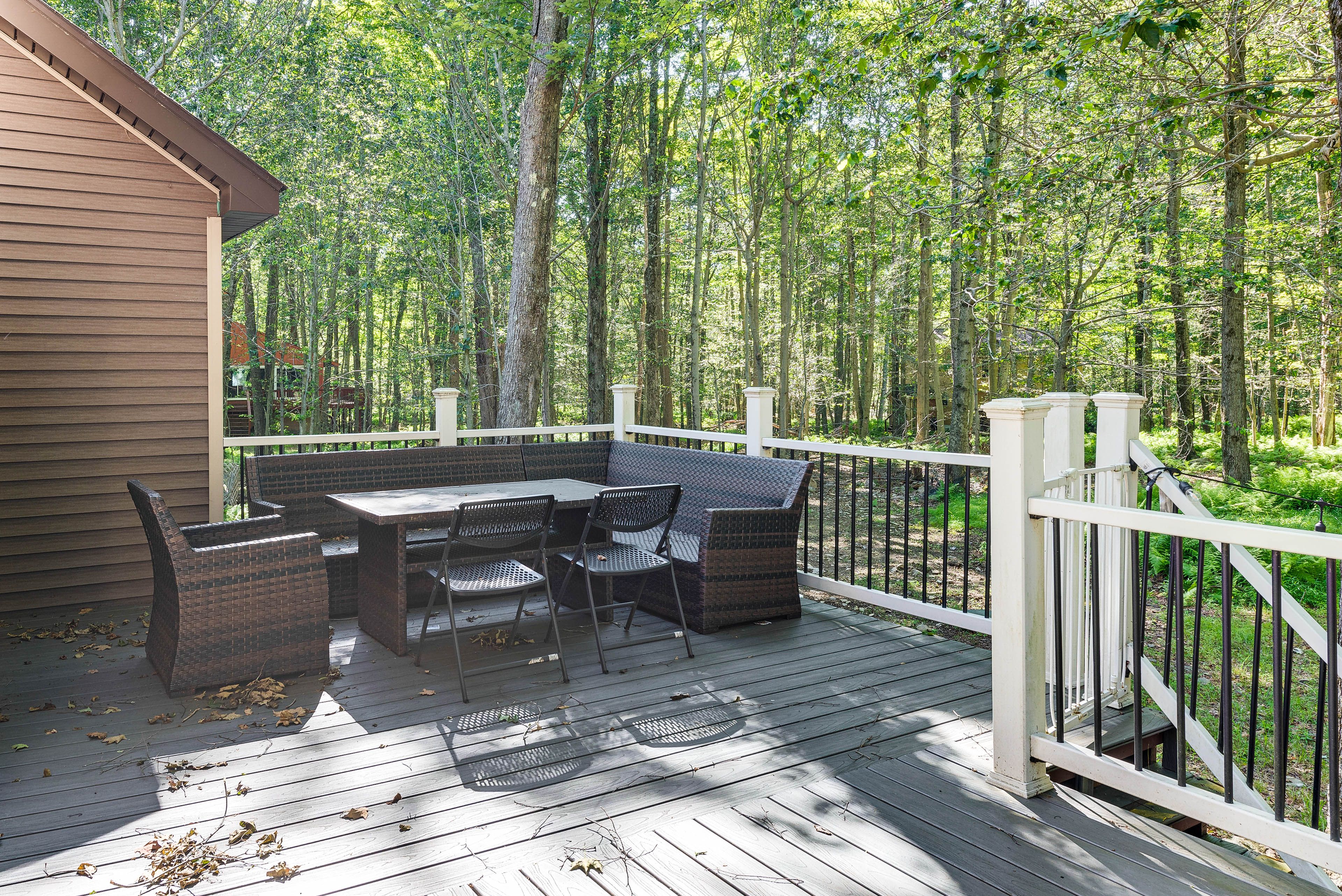 Deck | Gas Grill