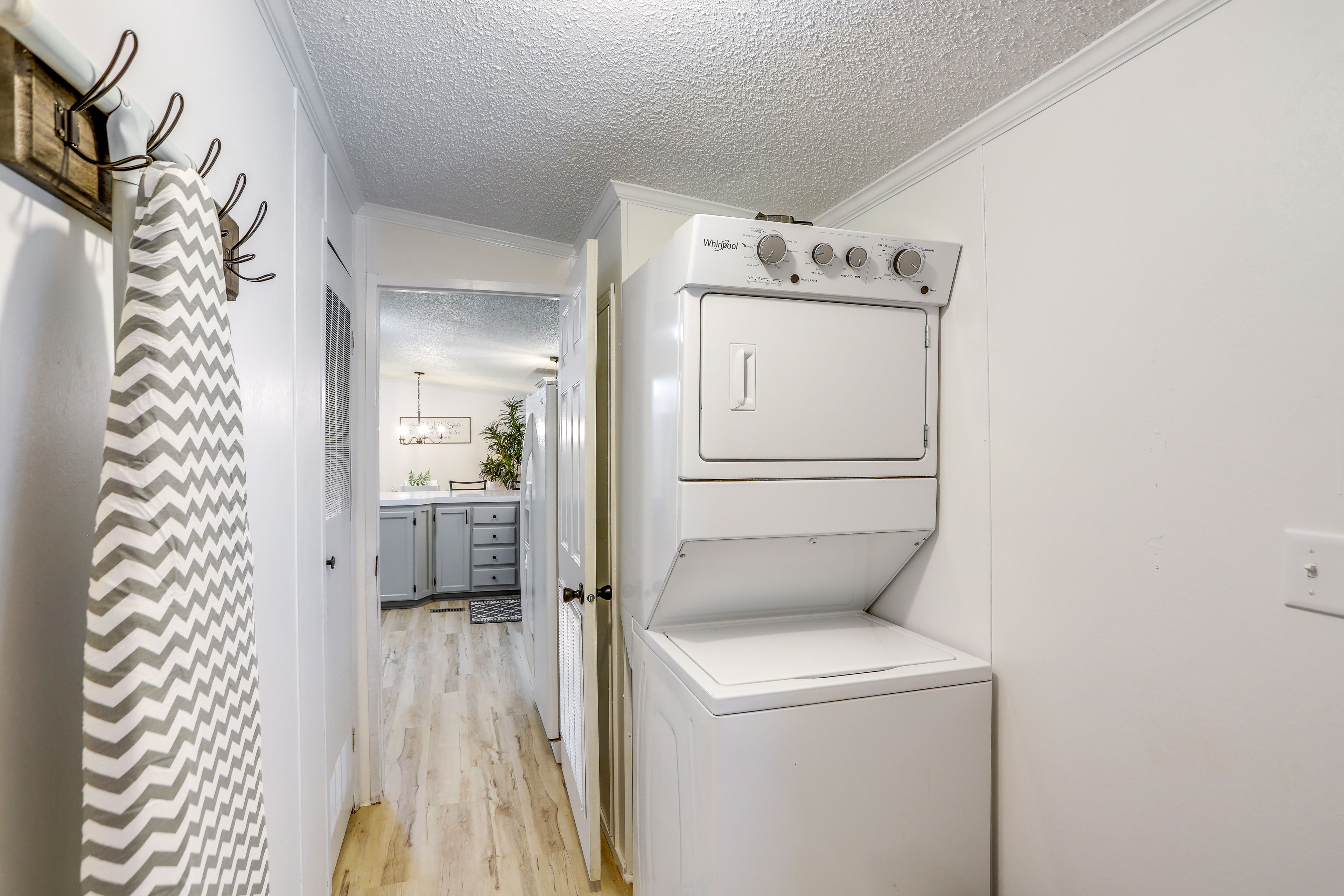 Washer & Dryer