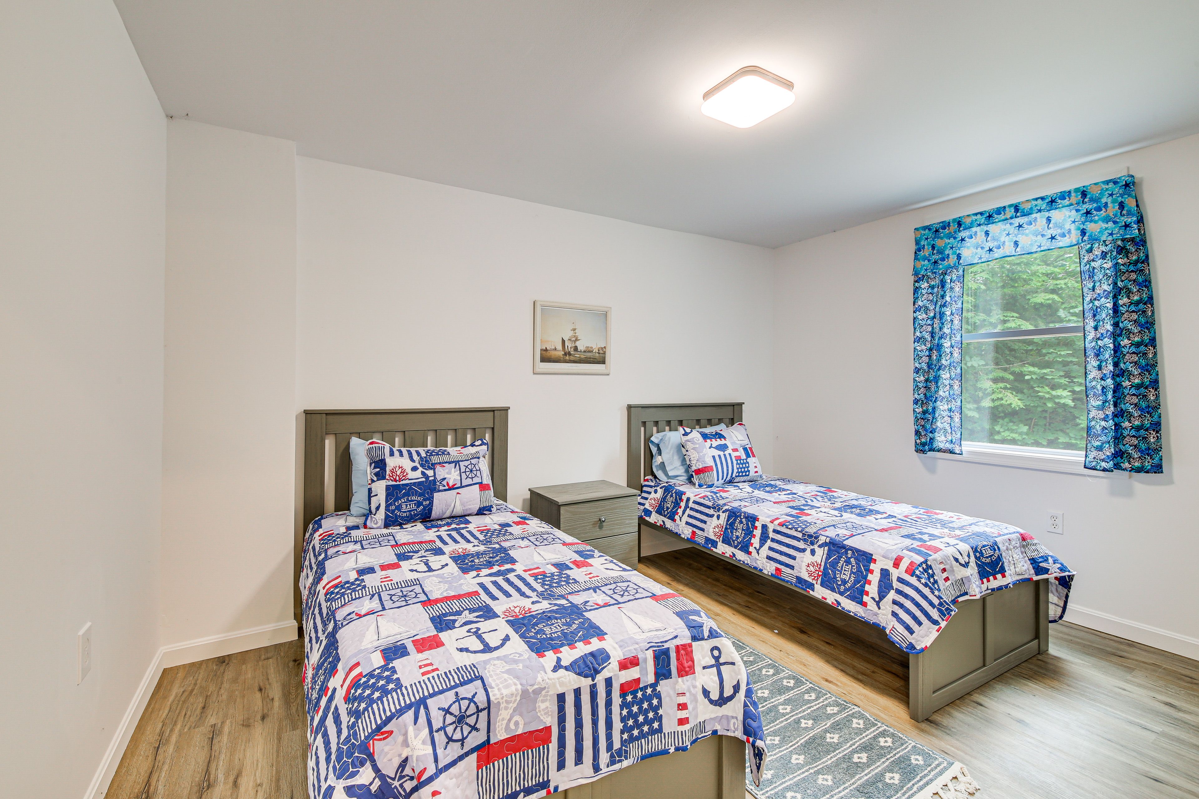 Bedroom 2 | 2 Twin Beds