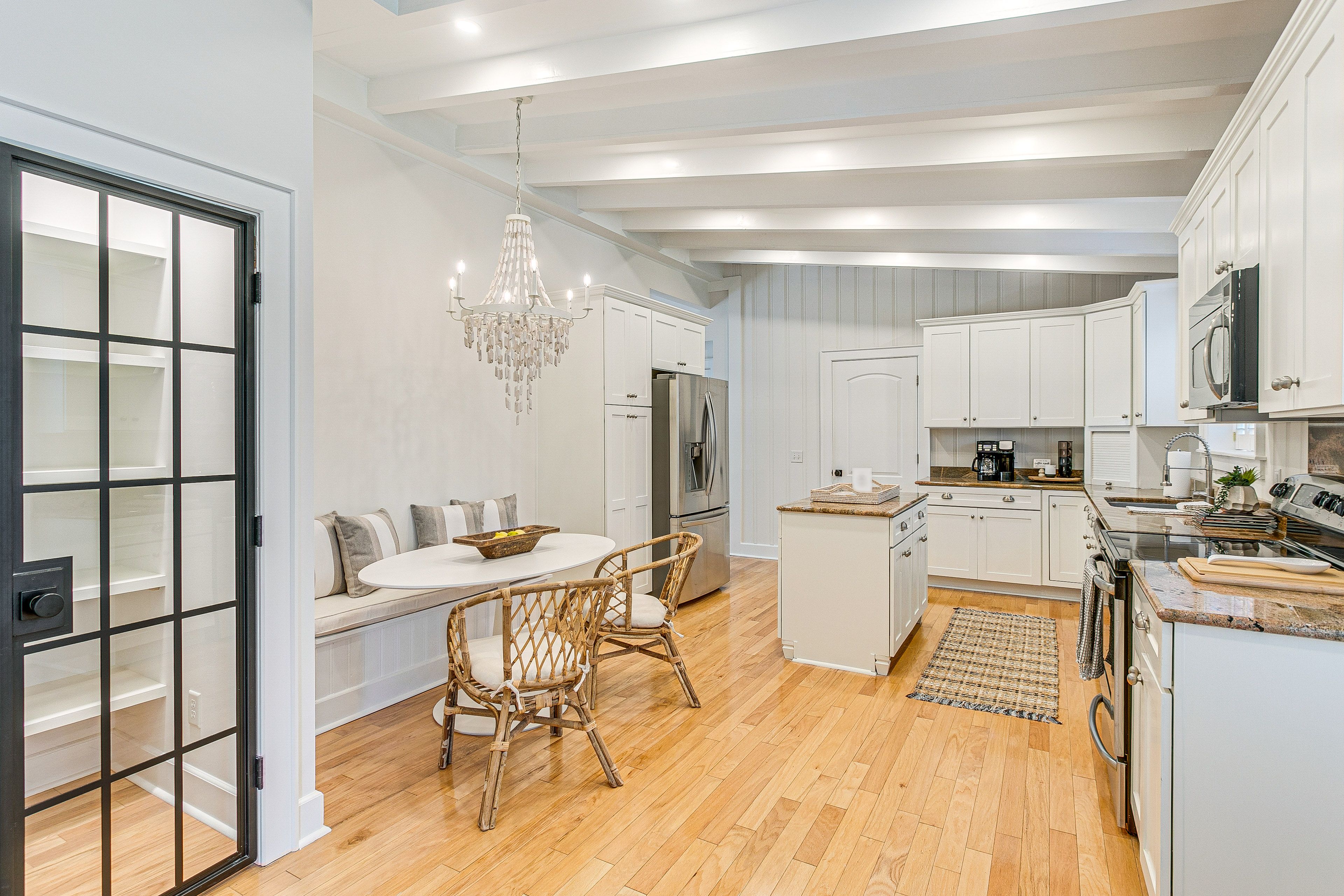 Breakfast Nook | Walk-In Pantry | 1st Floor | Free WiFi | Central A/C & Heat