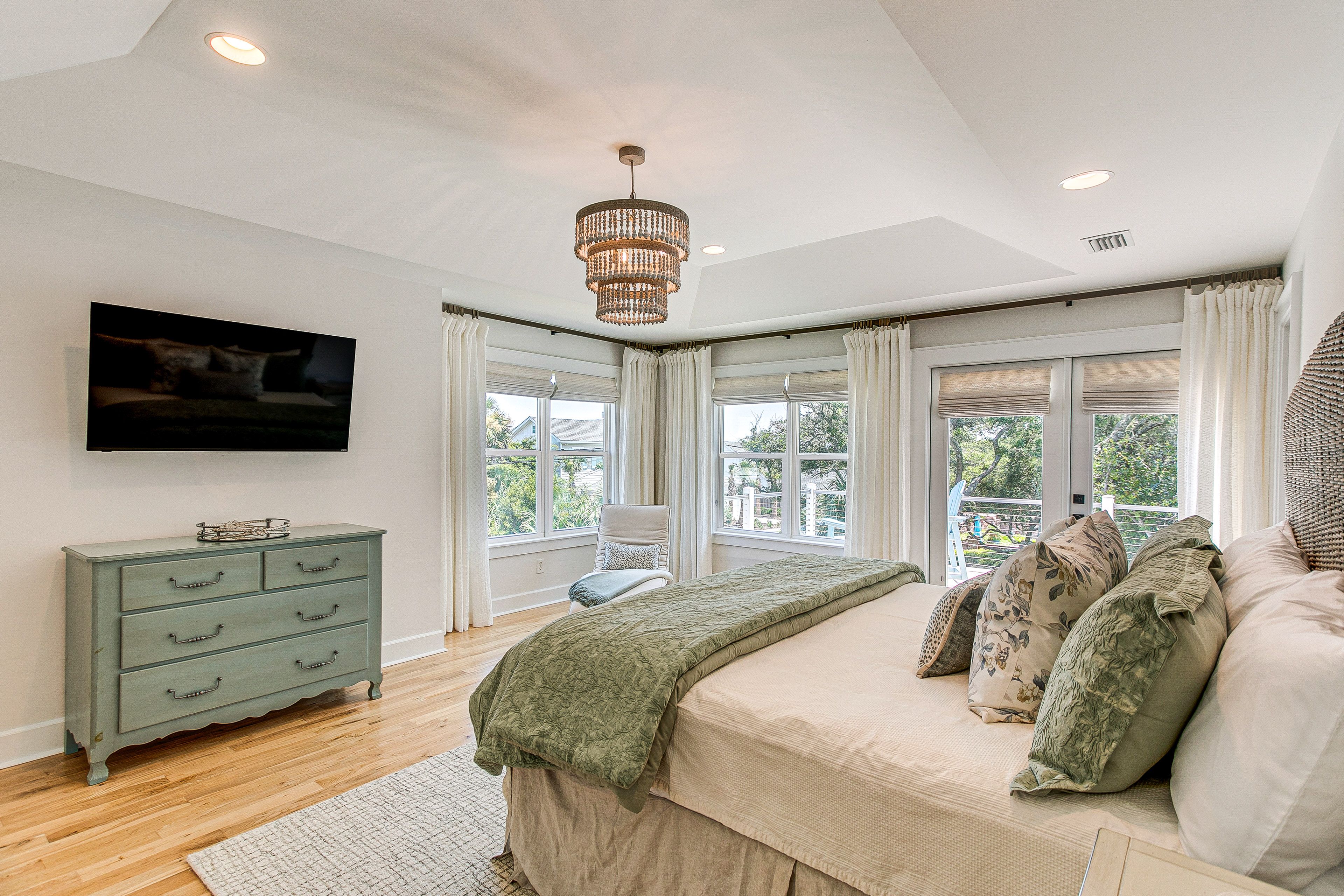 Smart TV | Private Balcony Access