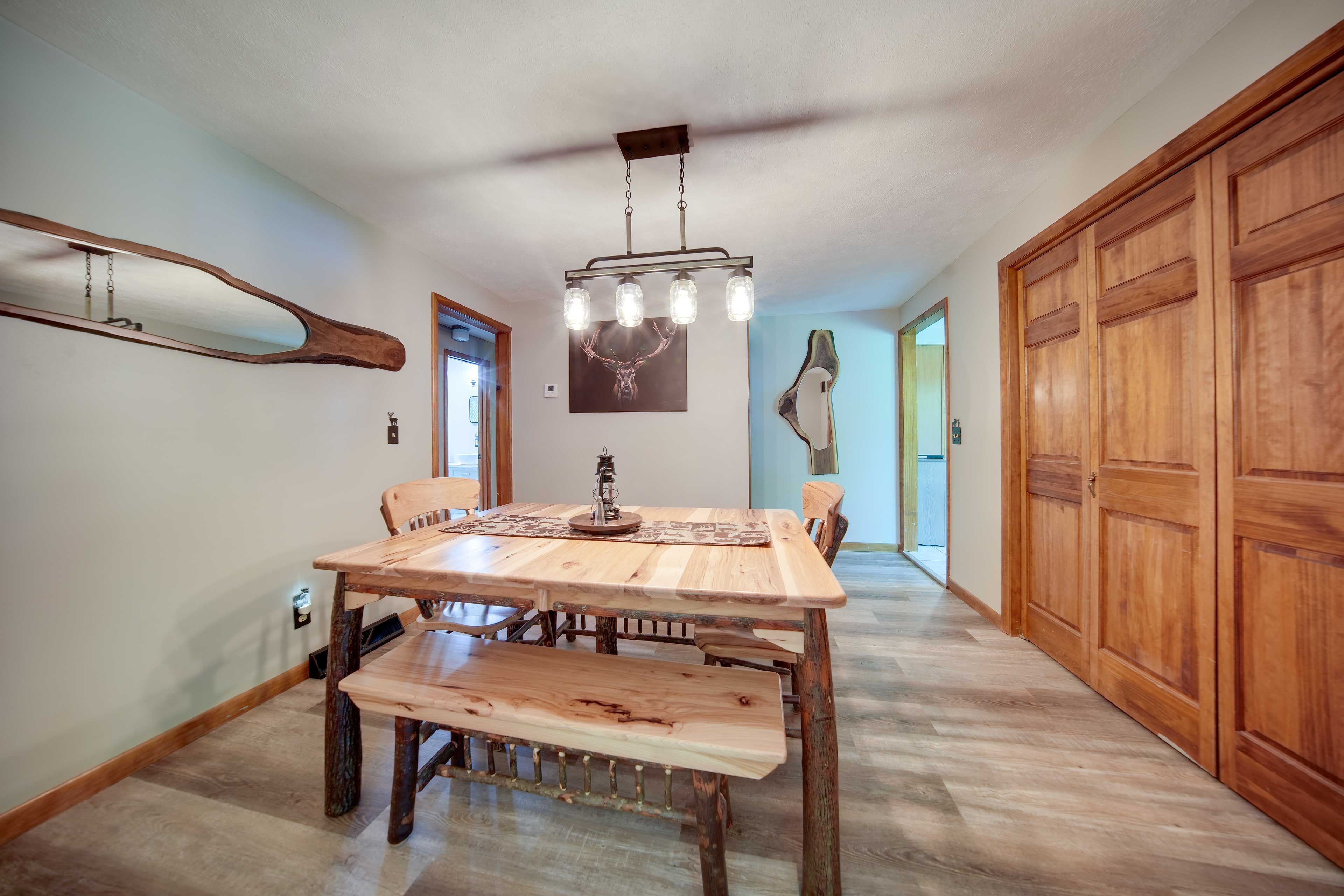 Dining Room | Dishware & Flatware Provided | Main Level