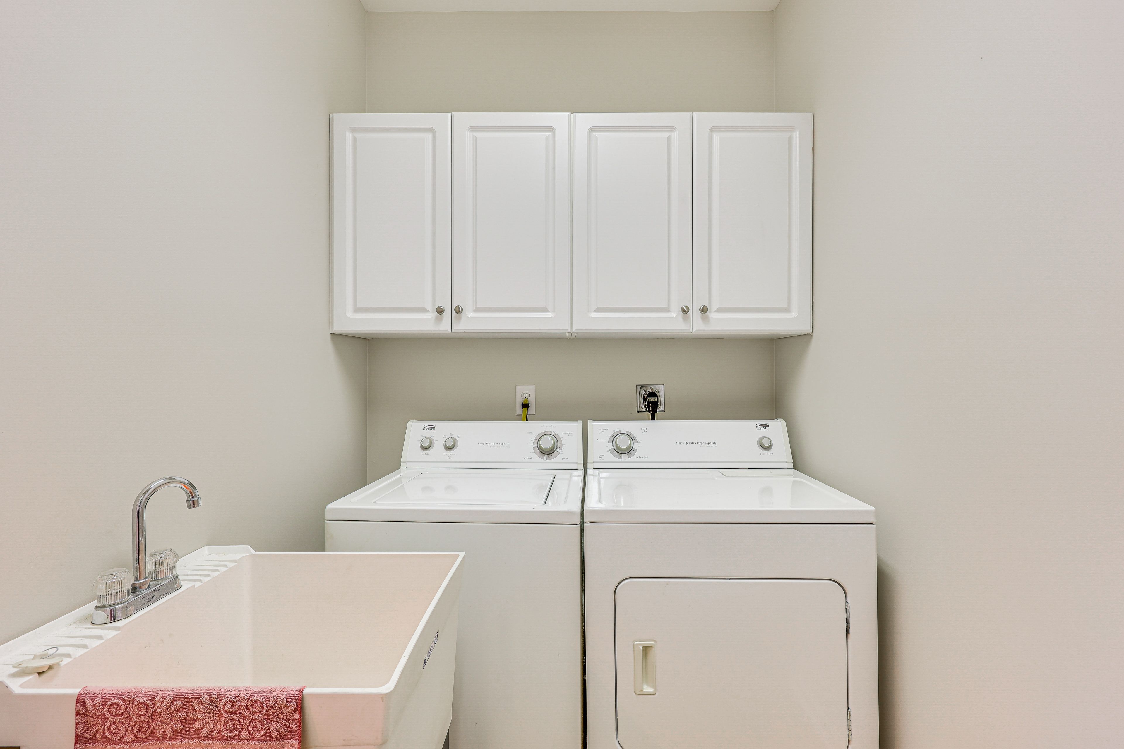 Washer + Dryer