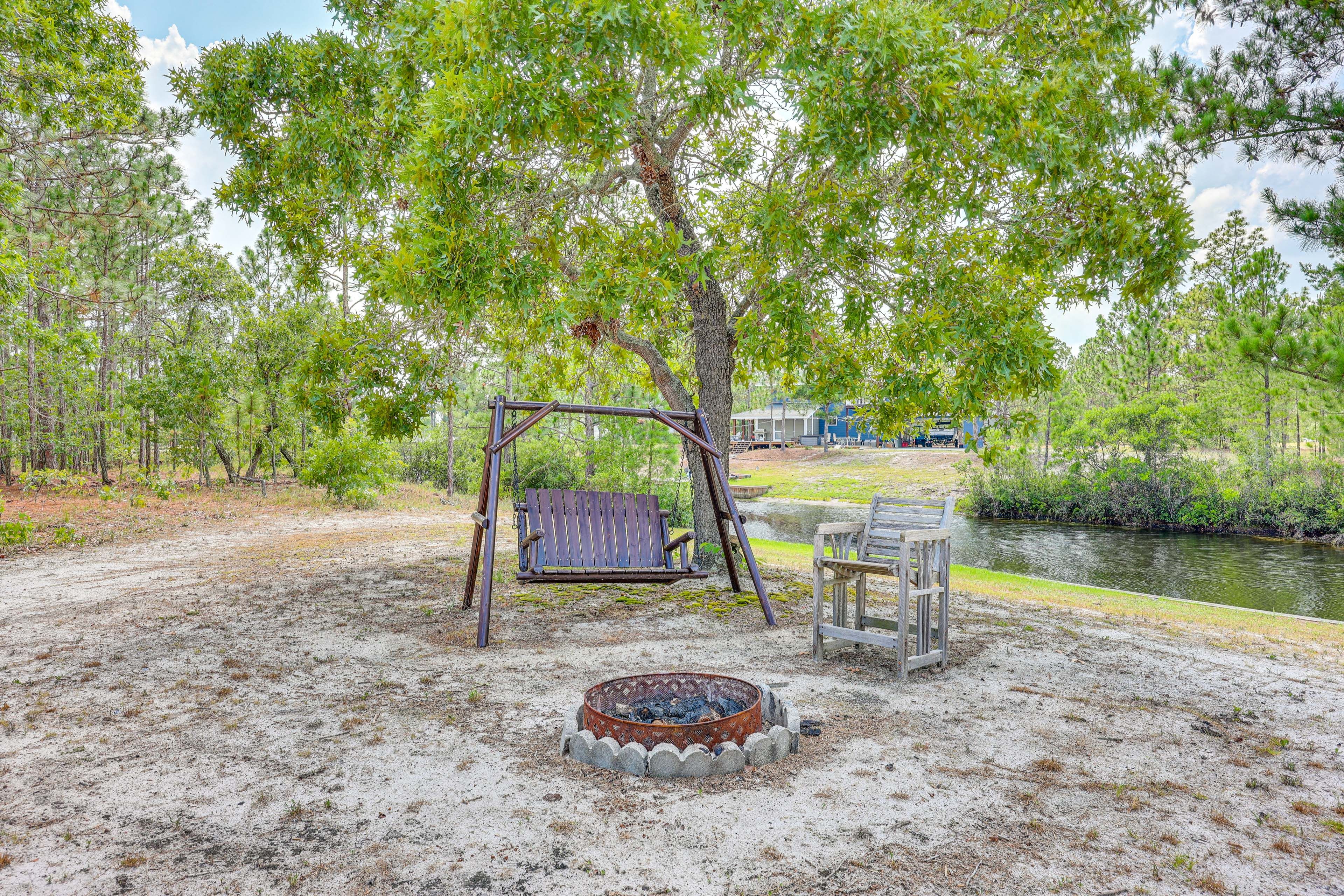 Fire Pit | Canal Access