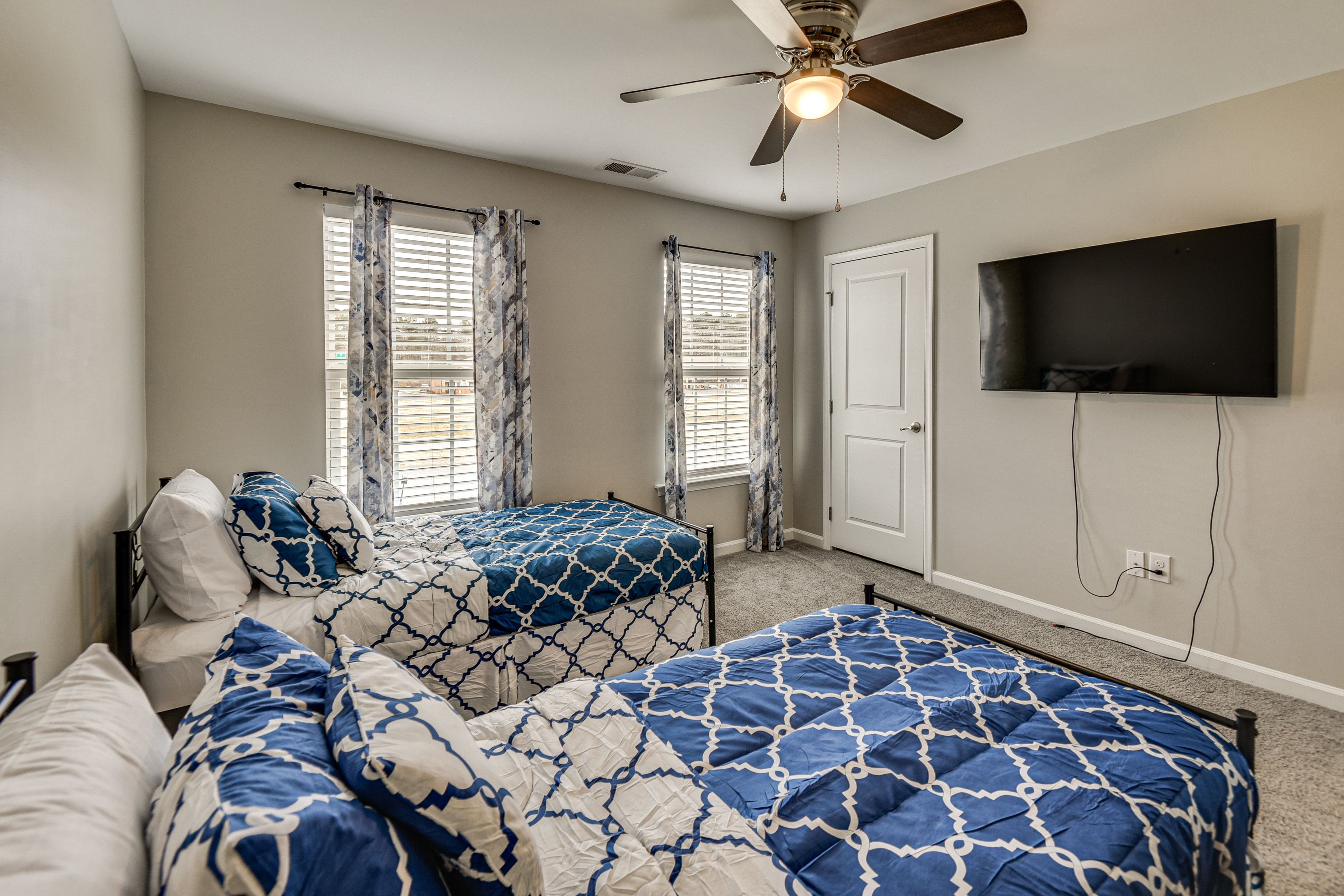 Bedroom 4 | 2 Twin Beds | 2nd Floor