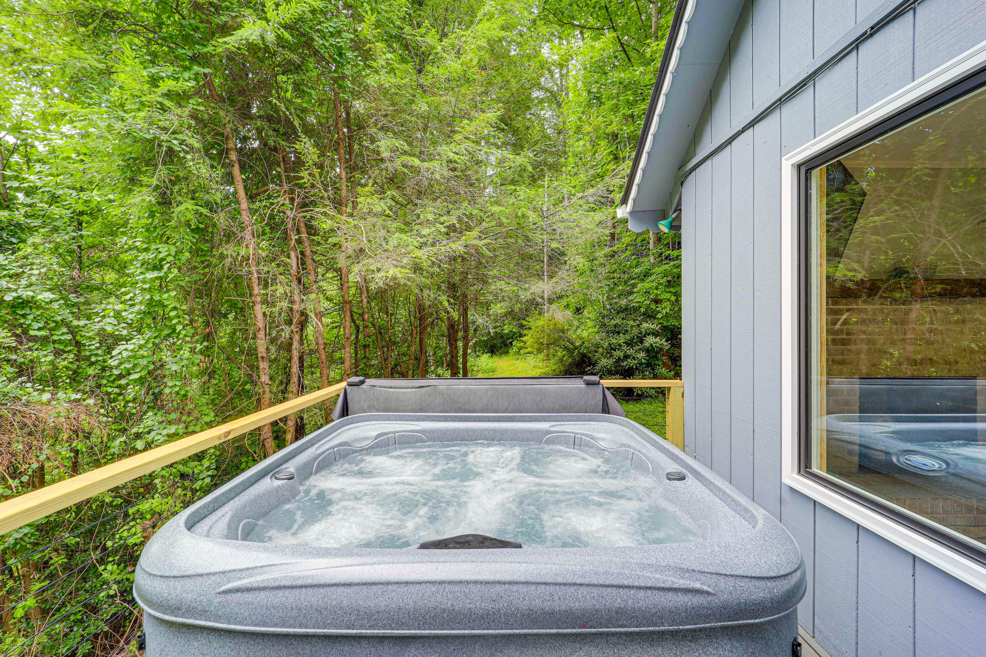 Private Hot Tub