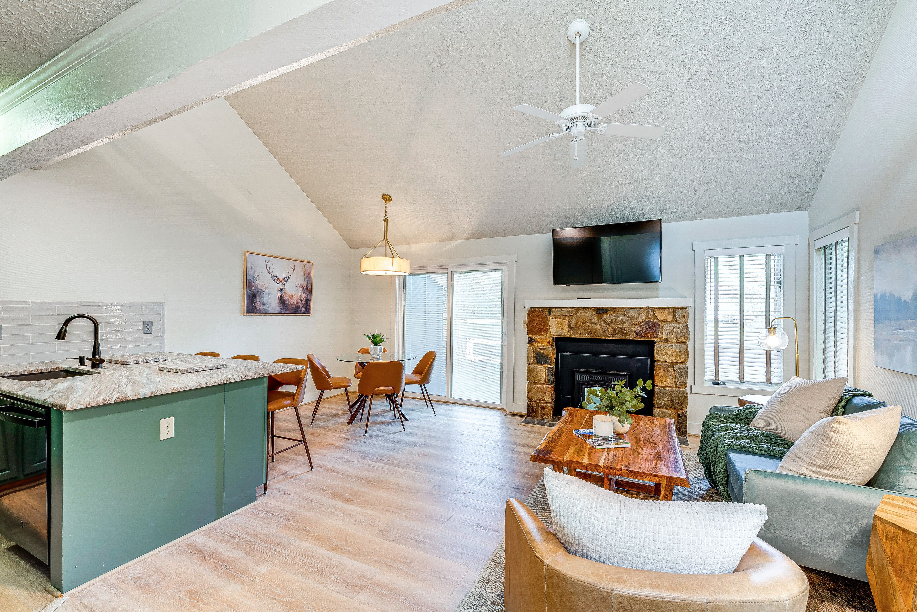 Living Room | 1st Floor | Smart TV | Gas Fireplace | Central A/C & Heating