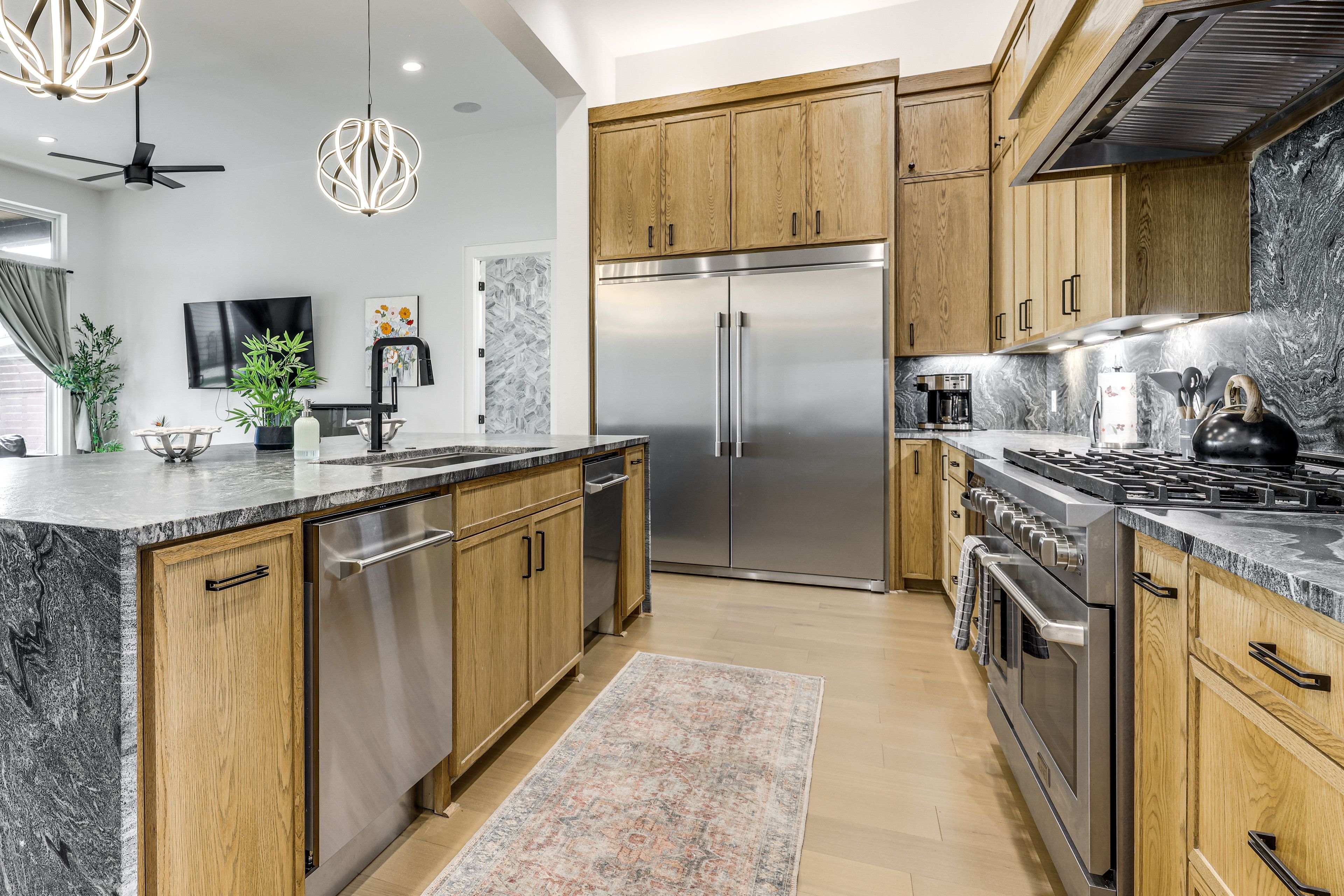 Kitchen | 1st Floor