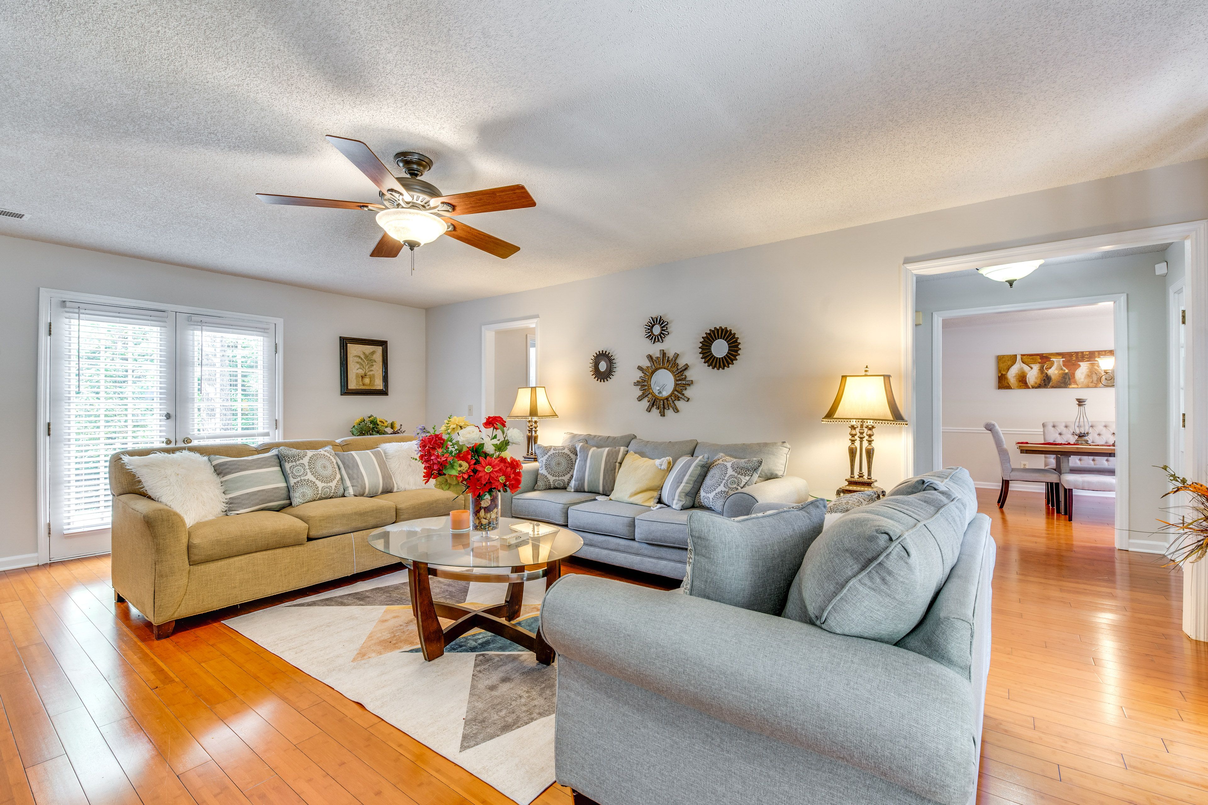 Living Room | Free WiFi | 2 Twin Sleeper Sofas | 2-Story Home | 1st Floor