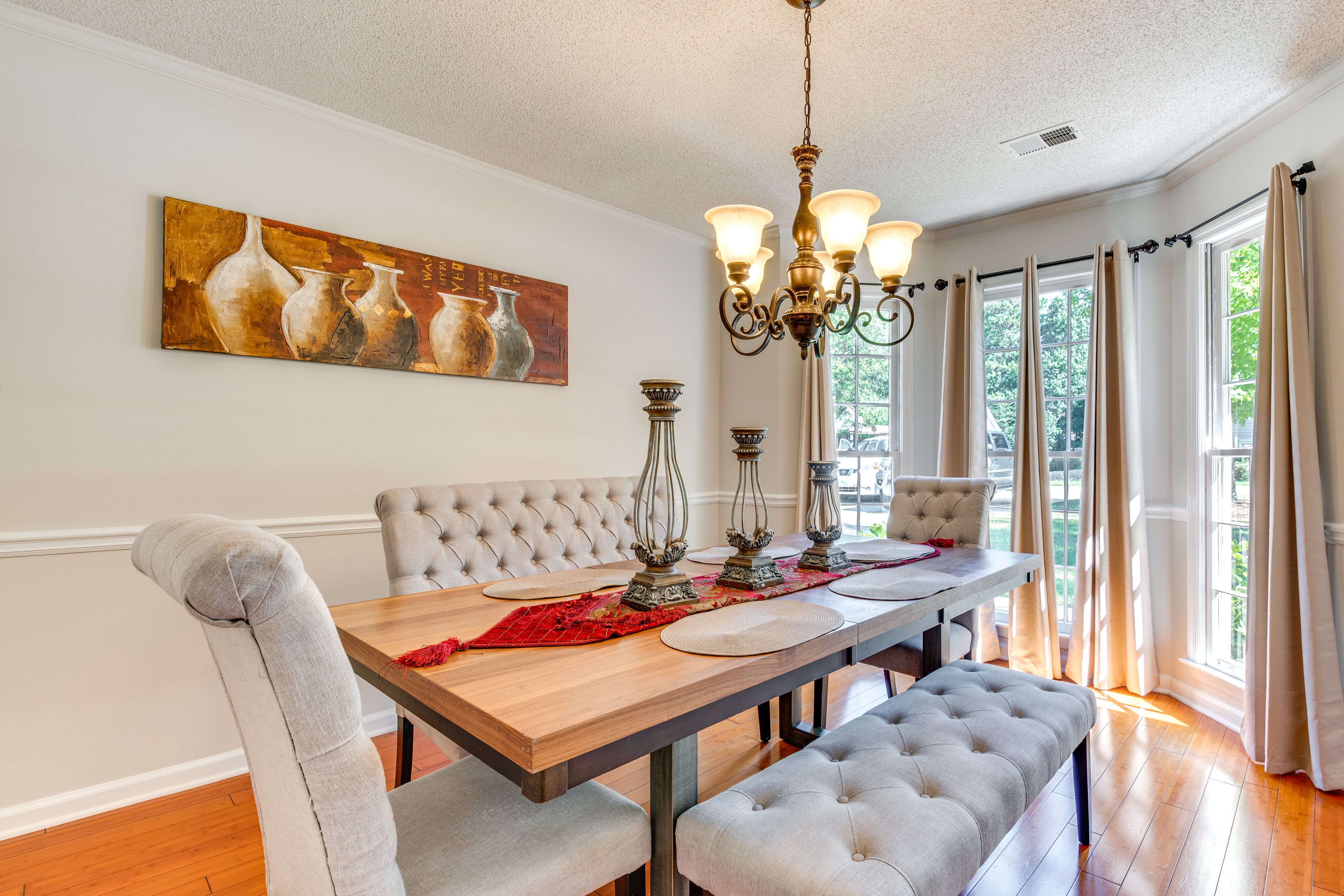 Additional Dining Area | 1st Floor