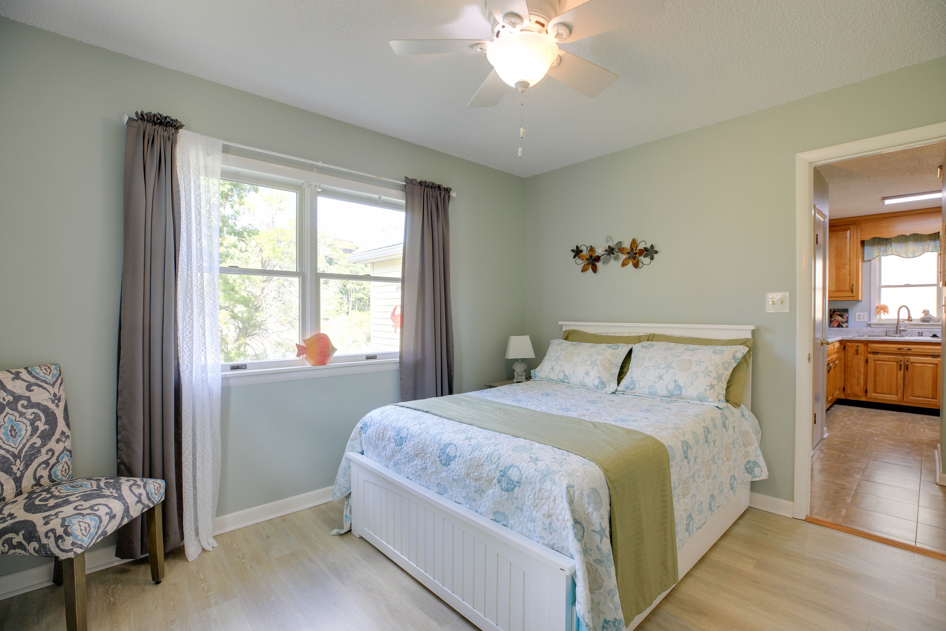 Bedroom 2 | Queen Bed w/ Twin Trundle | En-Suite Bathroom