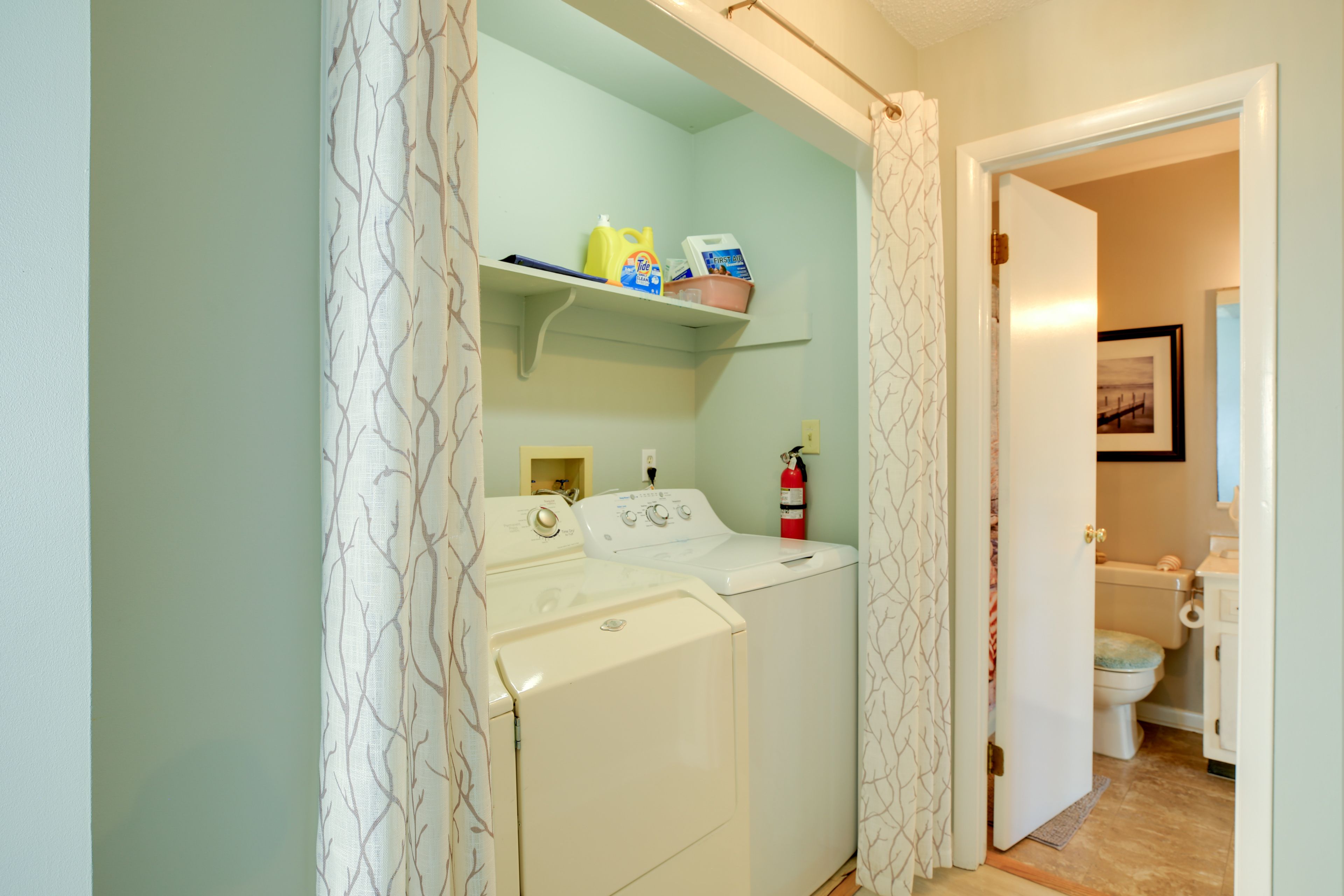 Washer & Dryer