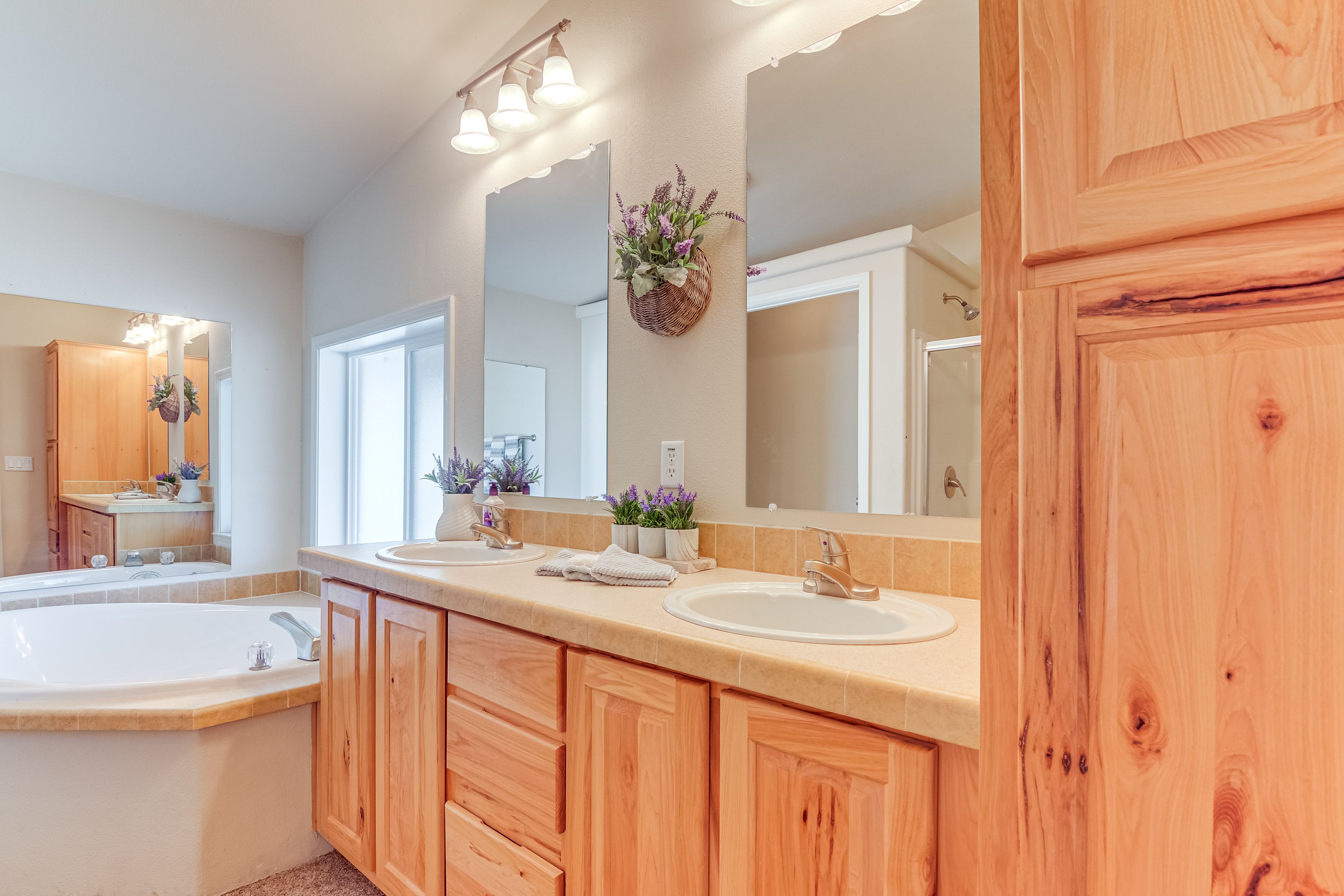 En-Suite Bathroom
