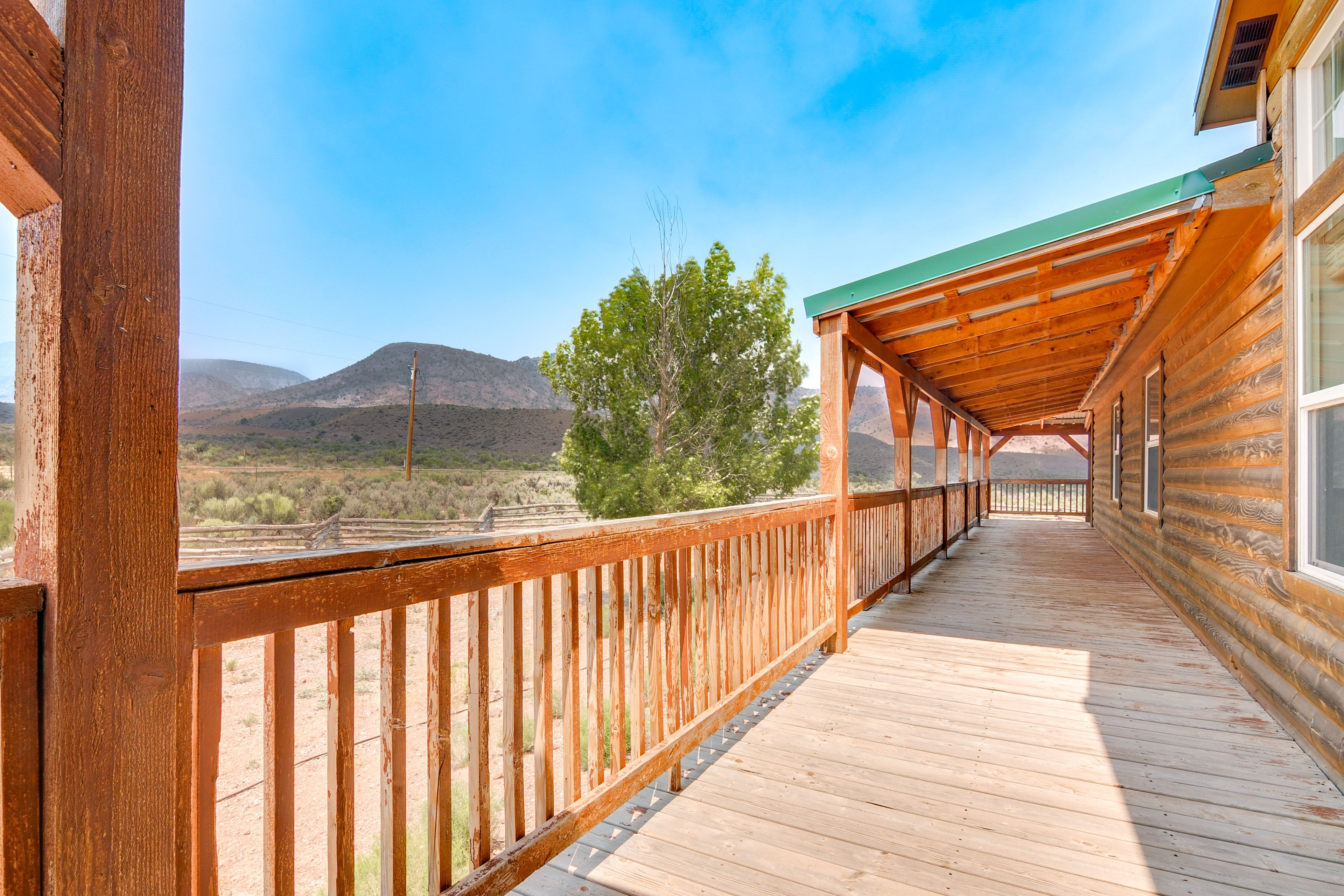 Wraparound Porch | Mountain View | Gas Grill