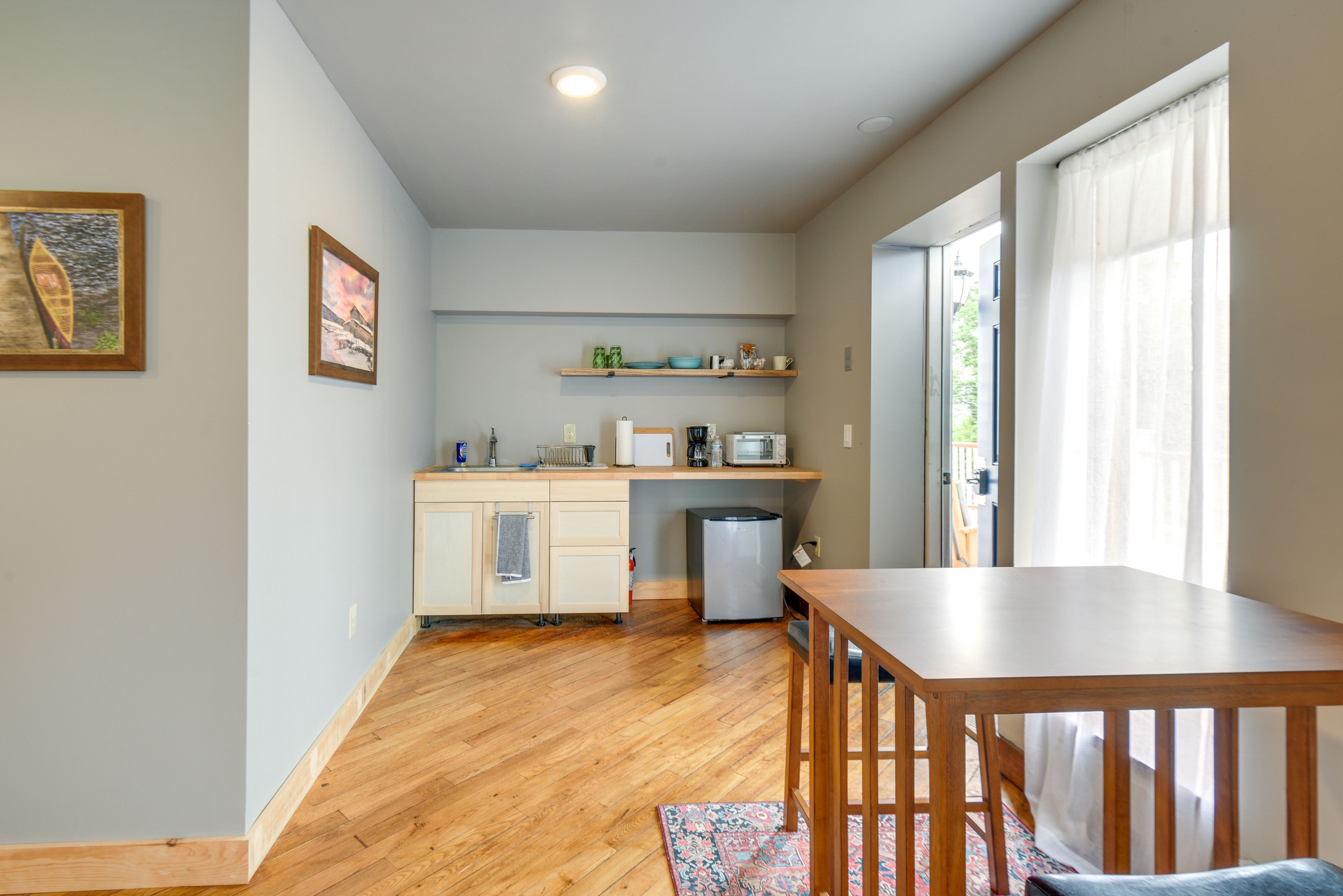 Kitchenette