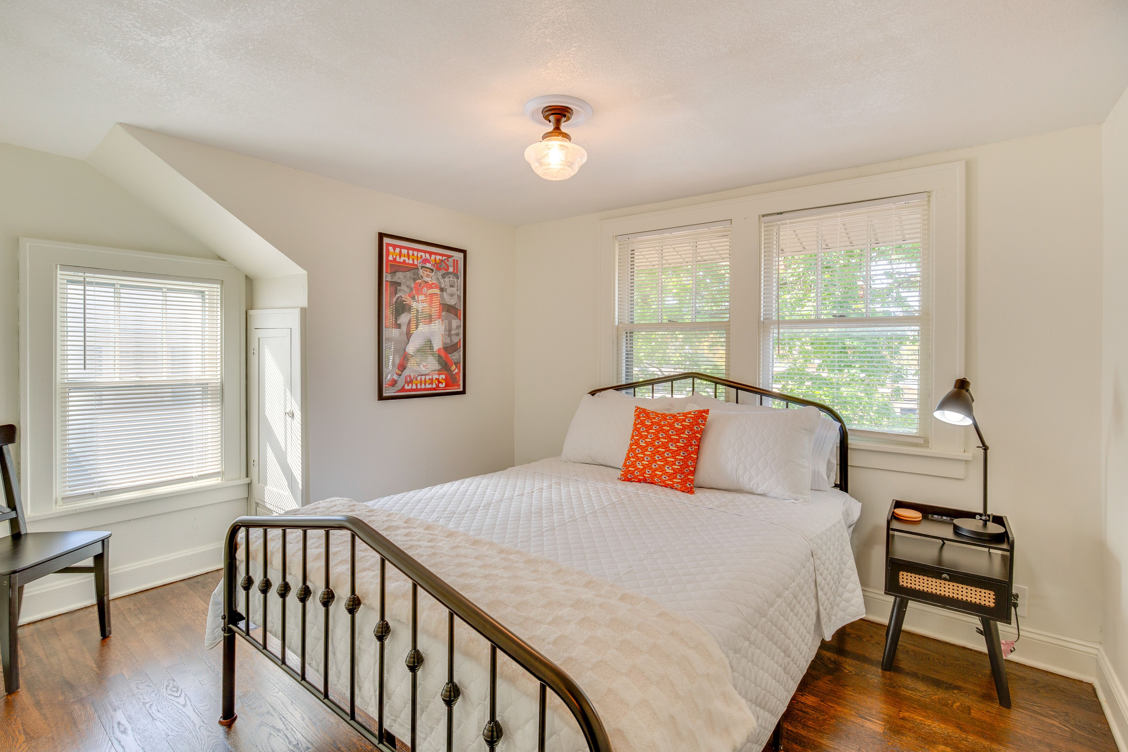 Bedroom 2 | Queen Bed | 2nd Floor