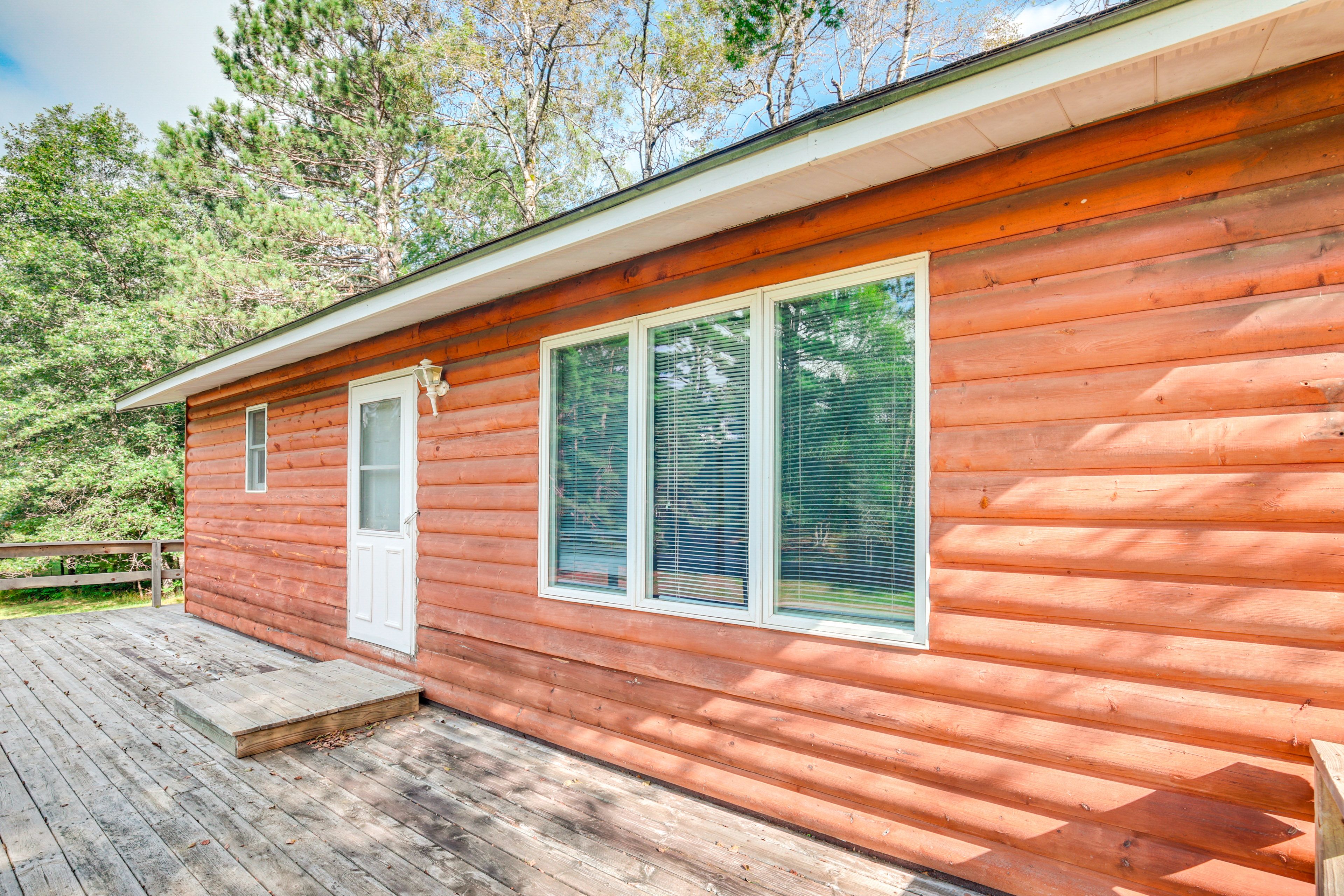 Cabin Exterior | Keyless Entry