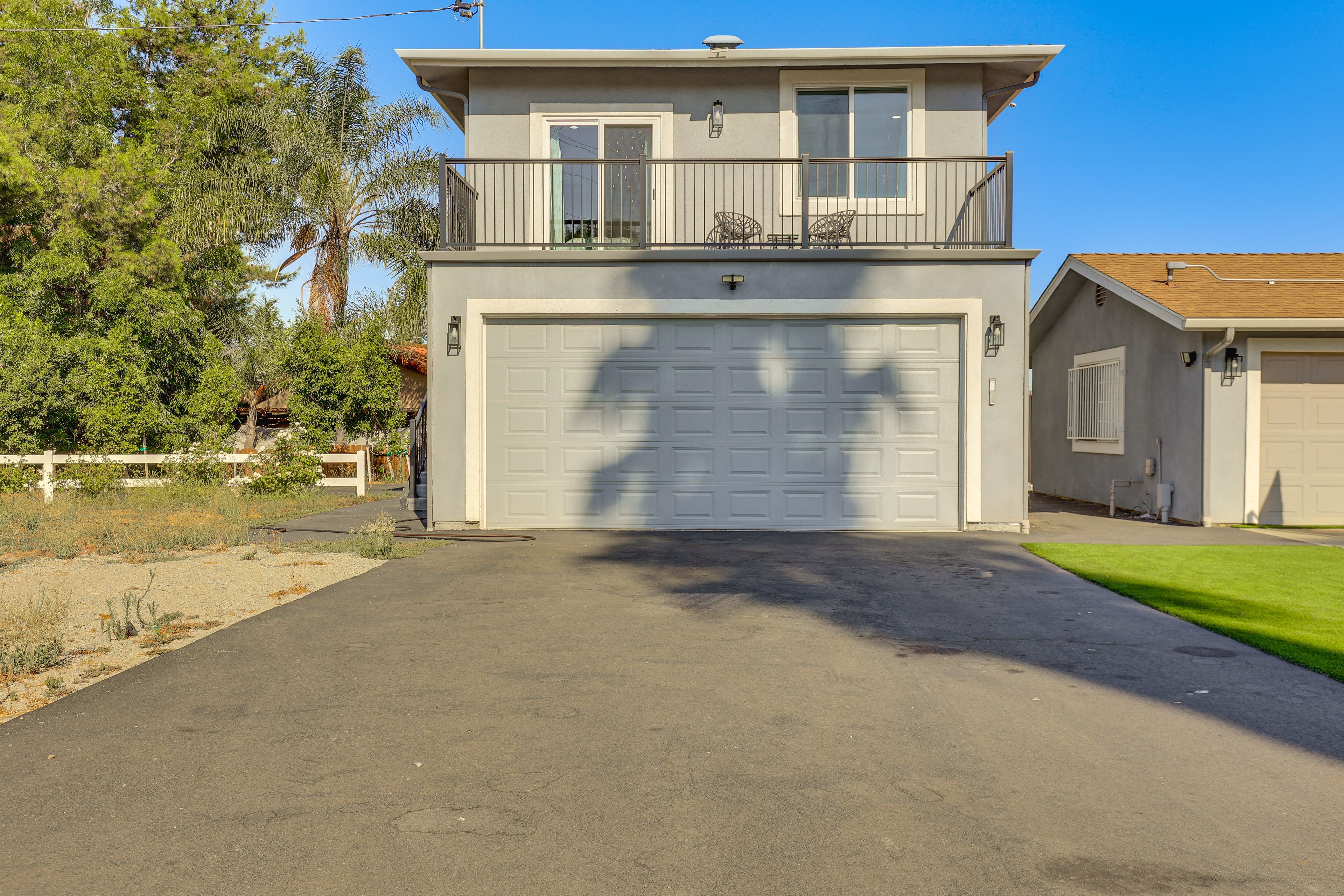 Home Exterior | Single-Story Apartment Unit | 16 Mi to Solana Beach